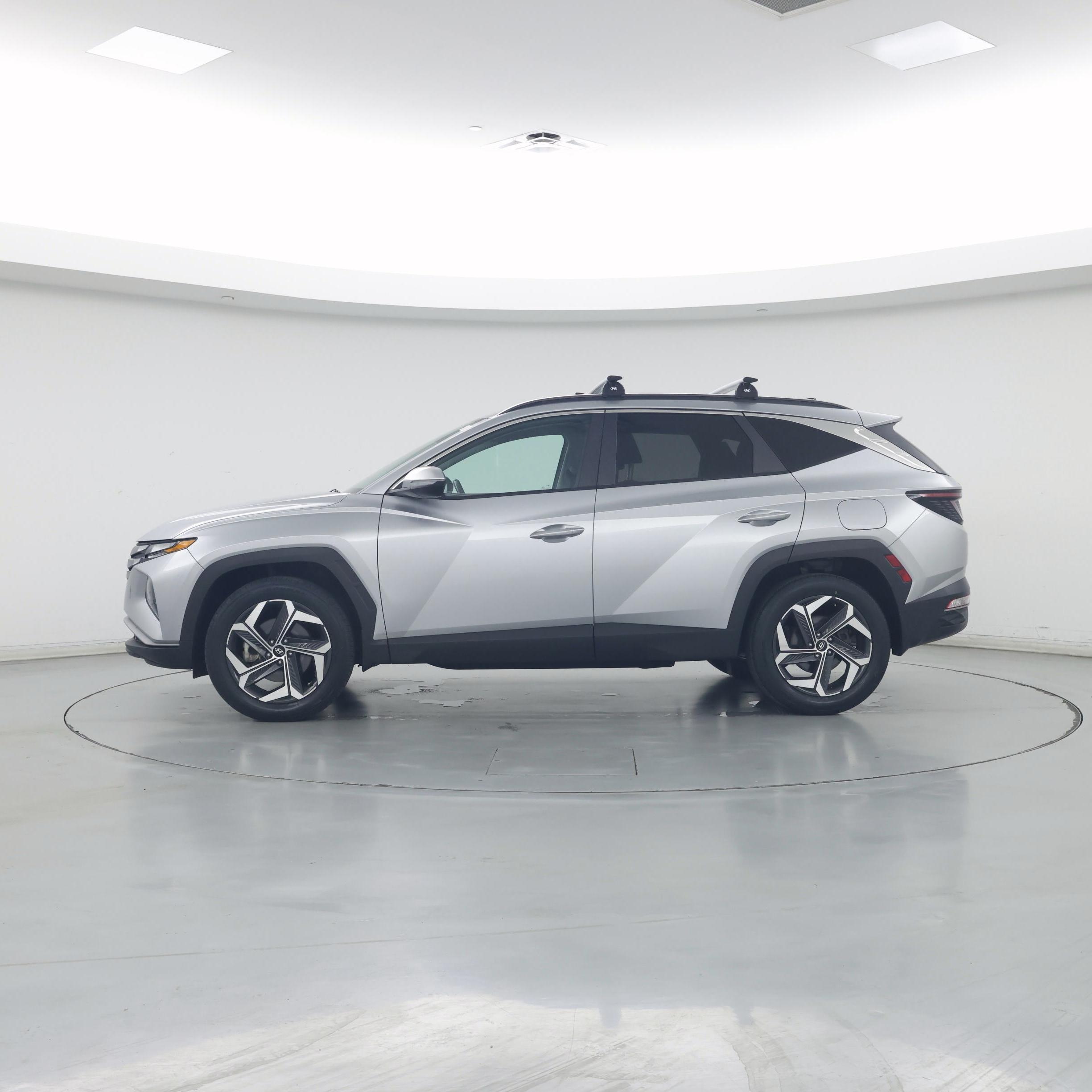 Thumbnail: 2022 Hyundai Tucson - 3