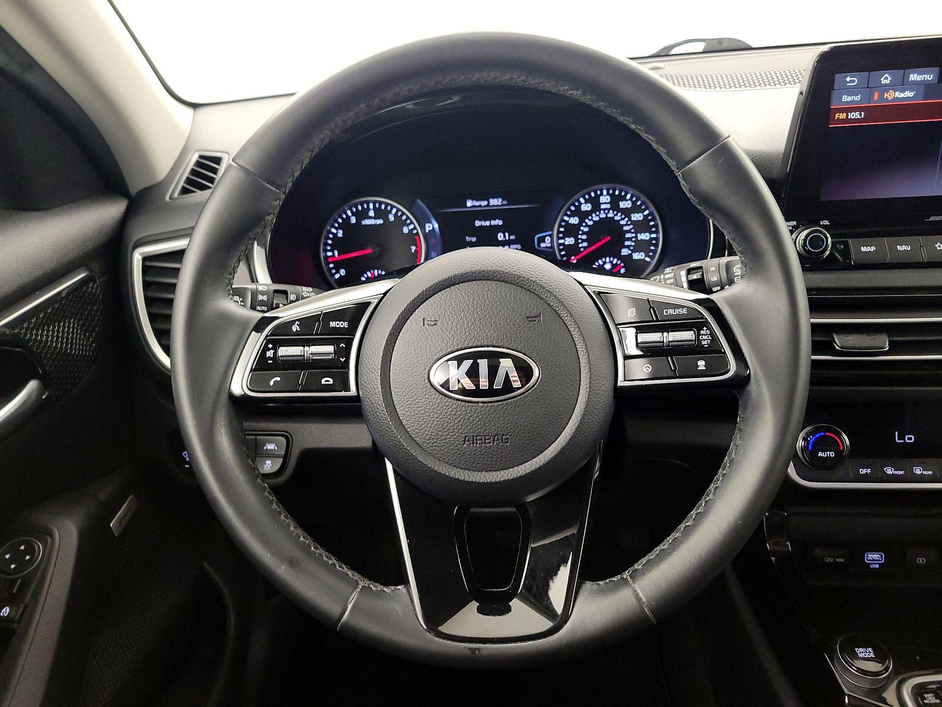 Thumbnail: 2021 Kia Seltos - 10