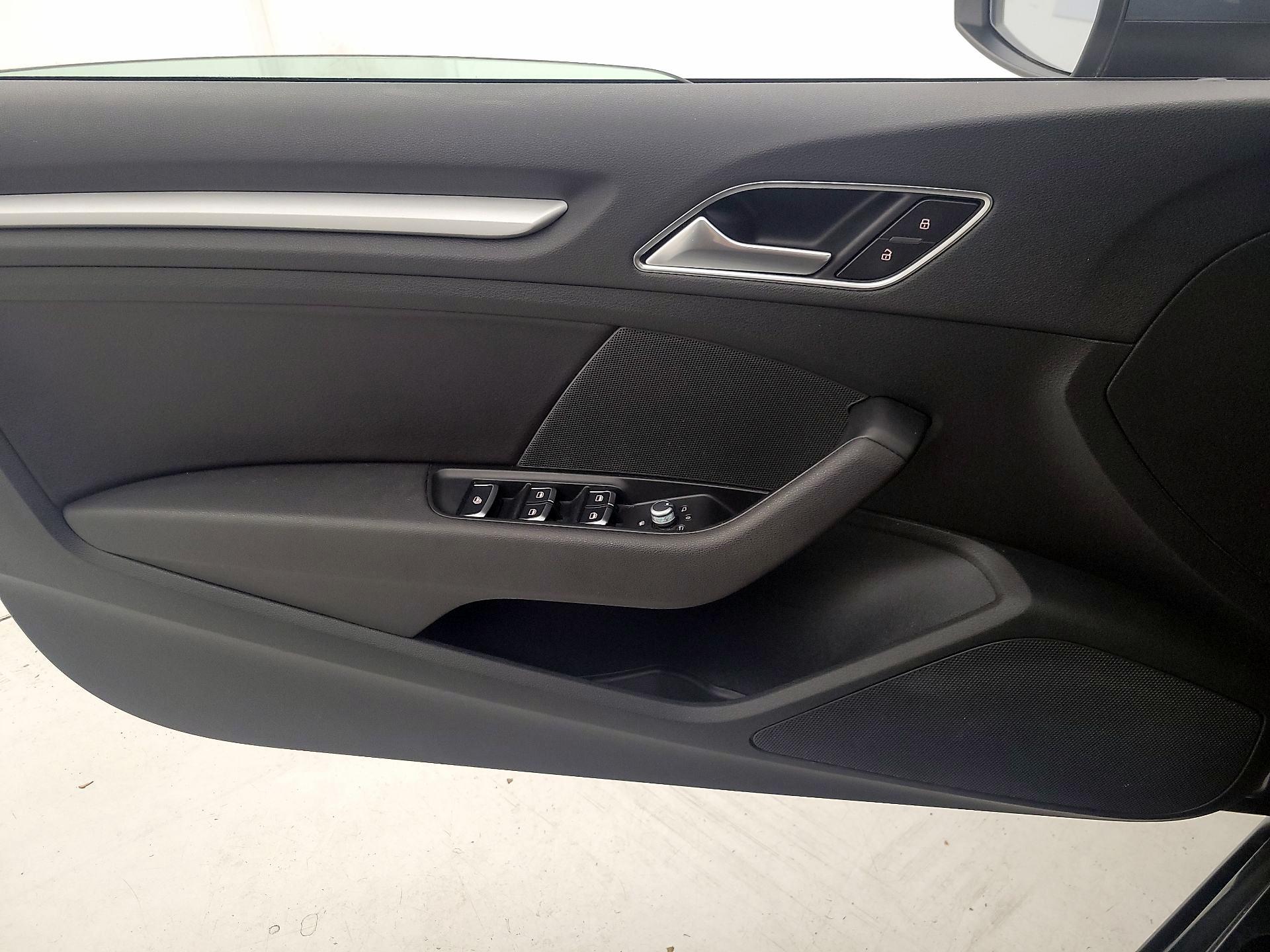 Thumbnail: 2016 Audi A3 - 12