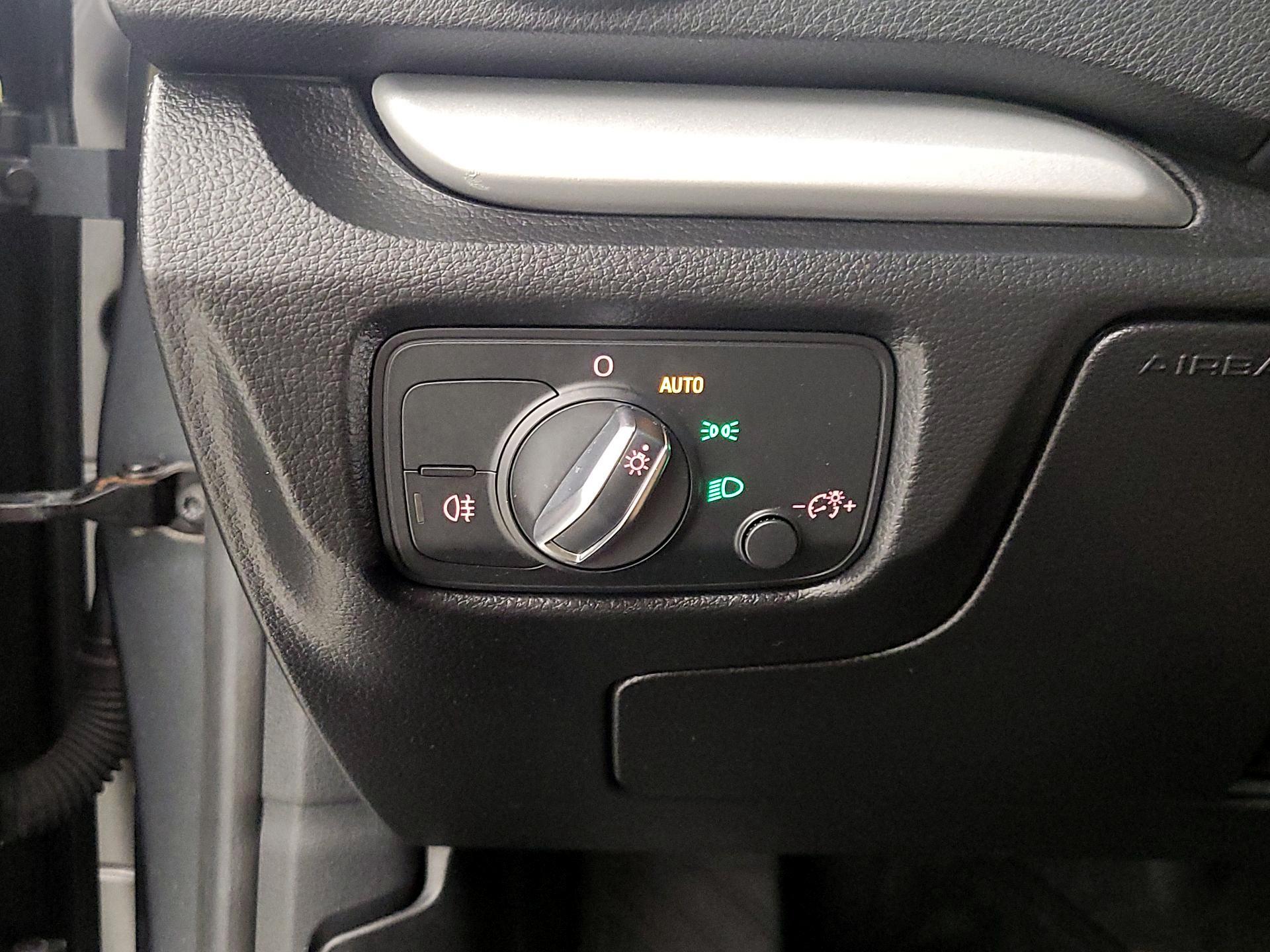 Thumbnail: 2016 Audi A3 - 13