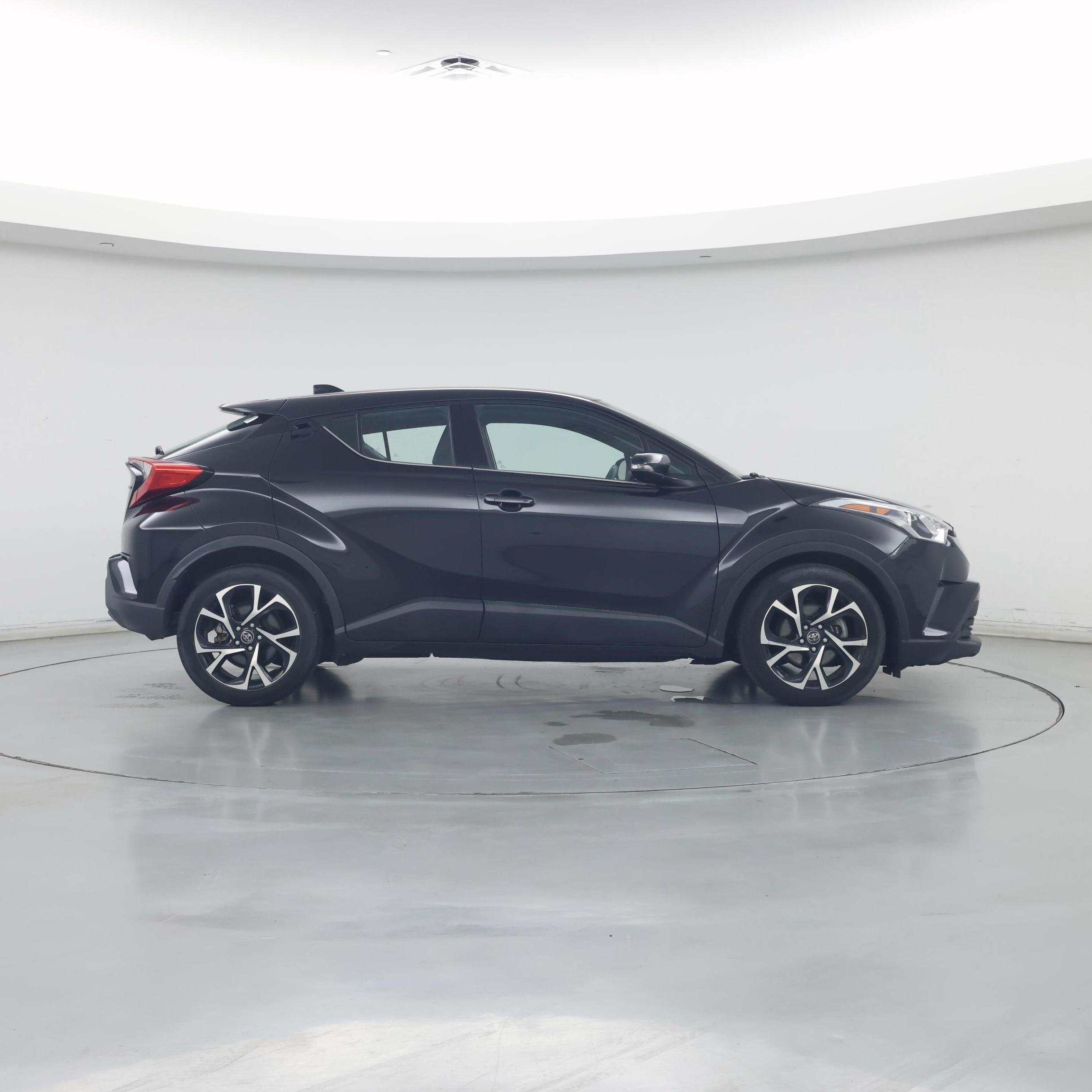 Thumbnail: 2019 Toyota C-HR - 7