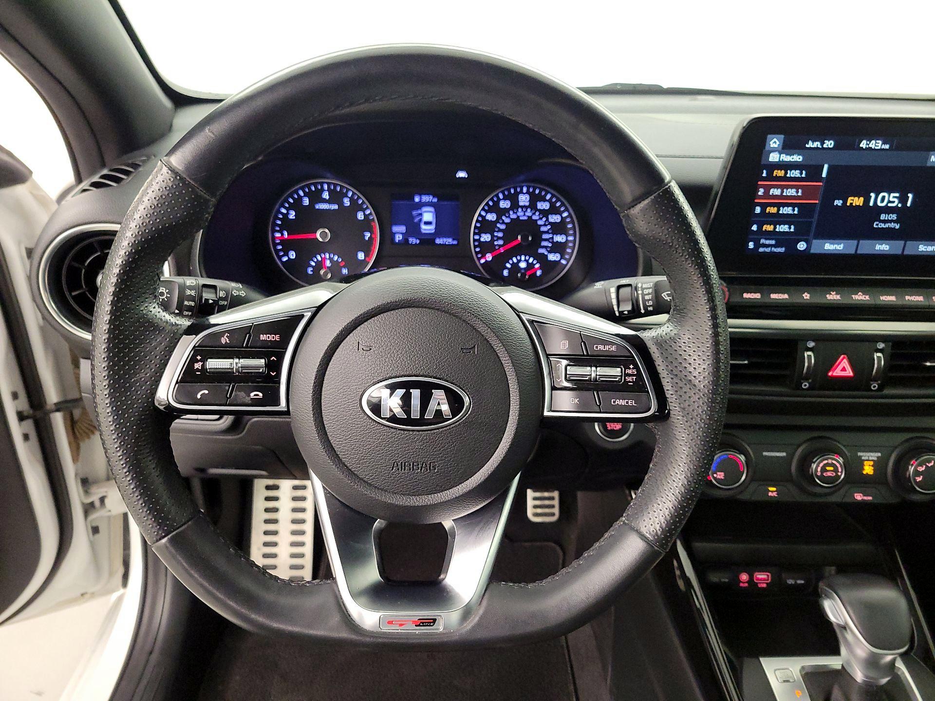Thumbnail: 2020 Kia Forte - 10