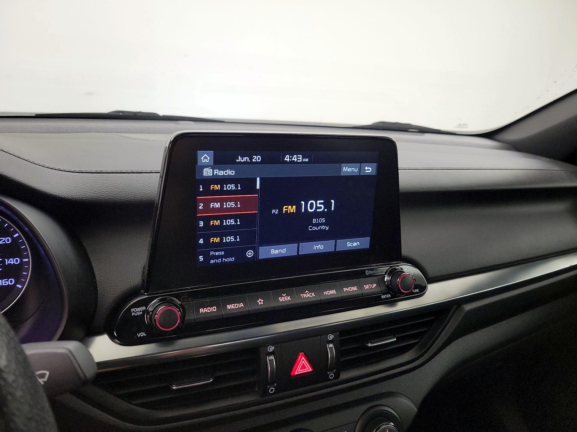Thumbnail: 2020 Kia Forte - 15