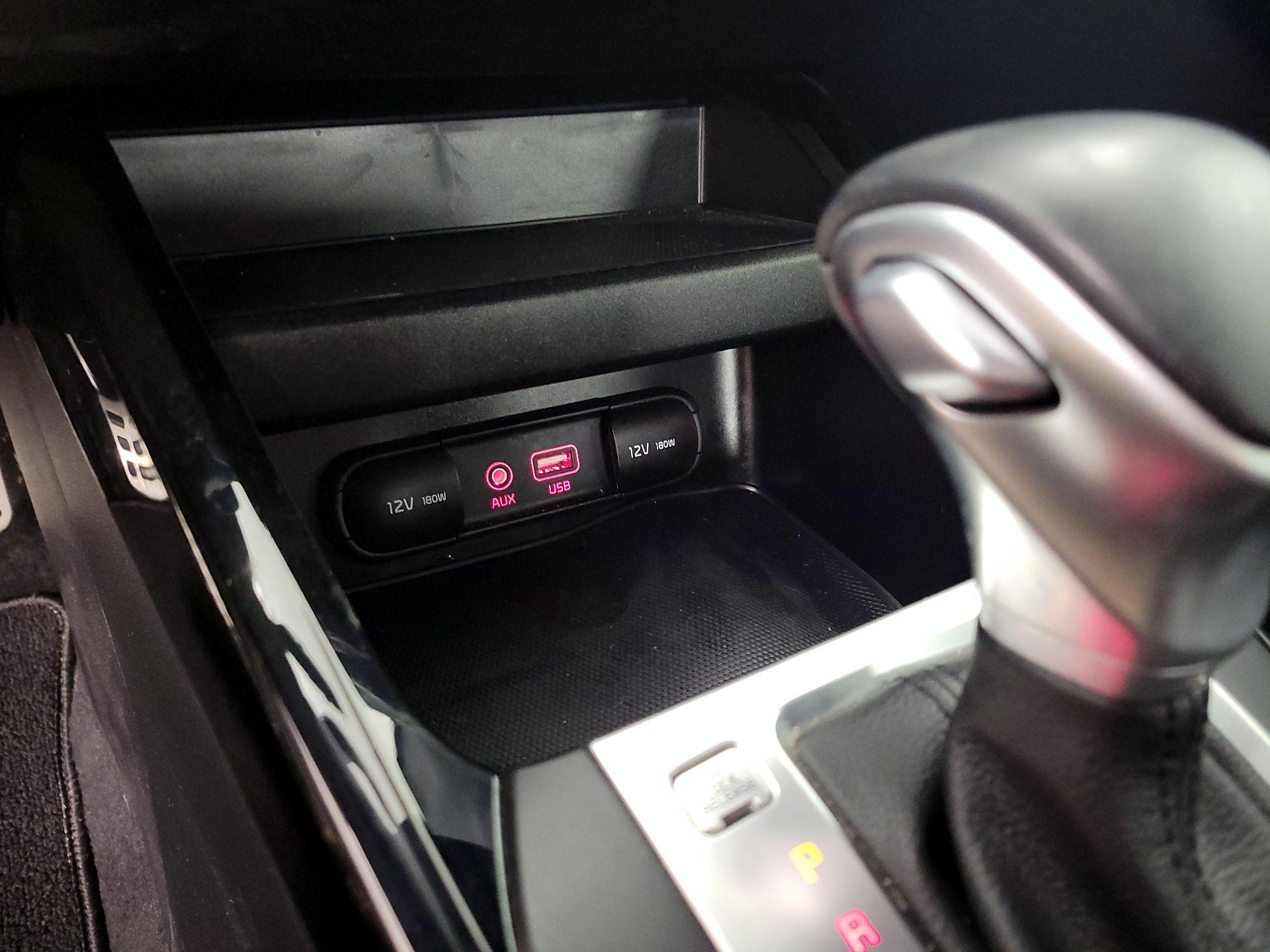 Thumbnail: 2020 Kia Forte - 18