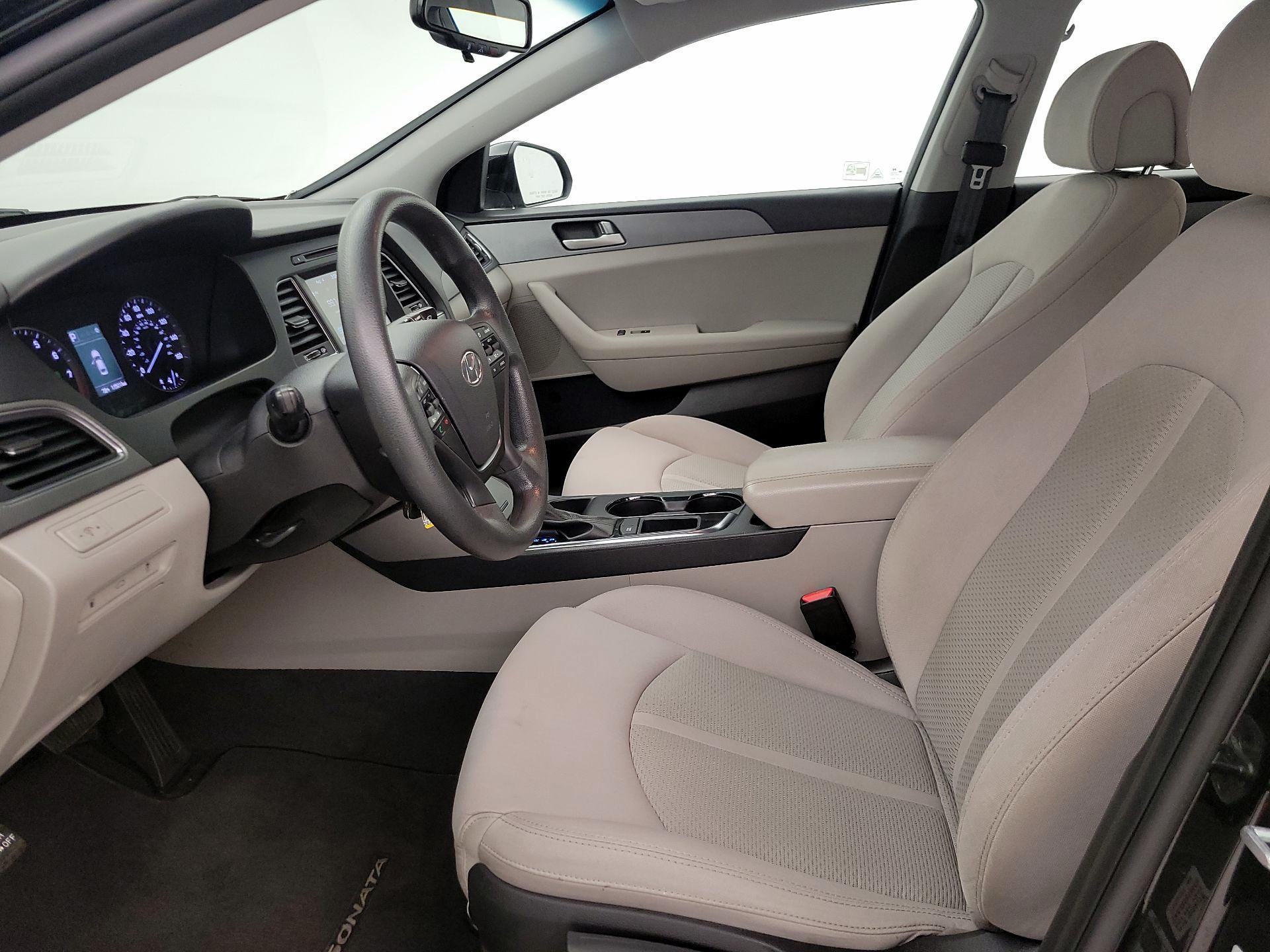 Thumbnail: 2017 Hyundai Sonata - 11