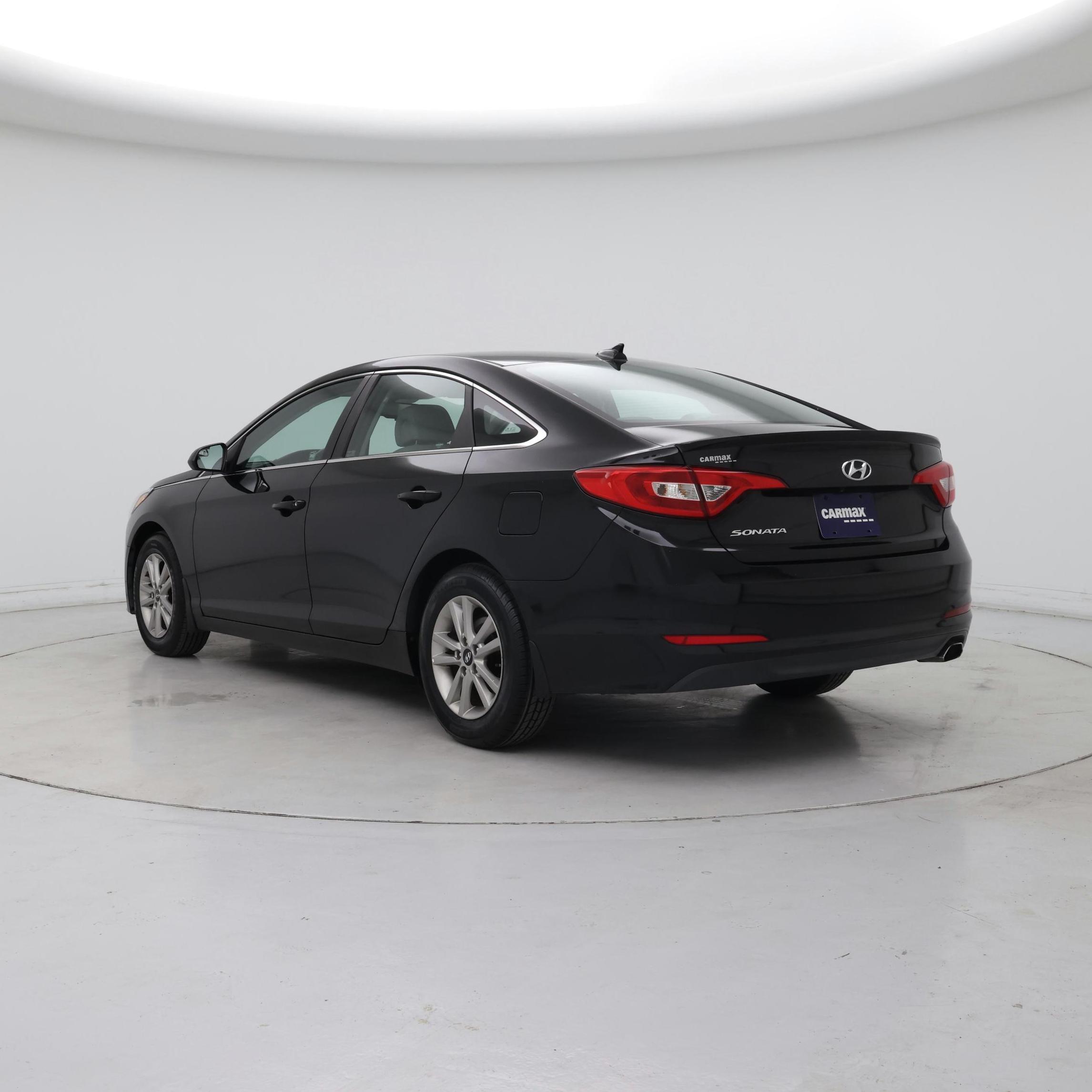 Thumbnail: 2017 Hyundai Sonata - 2