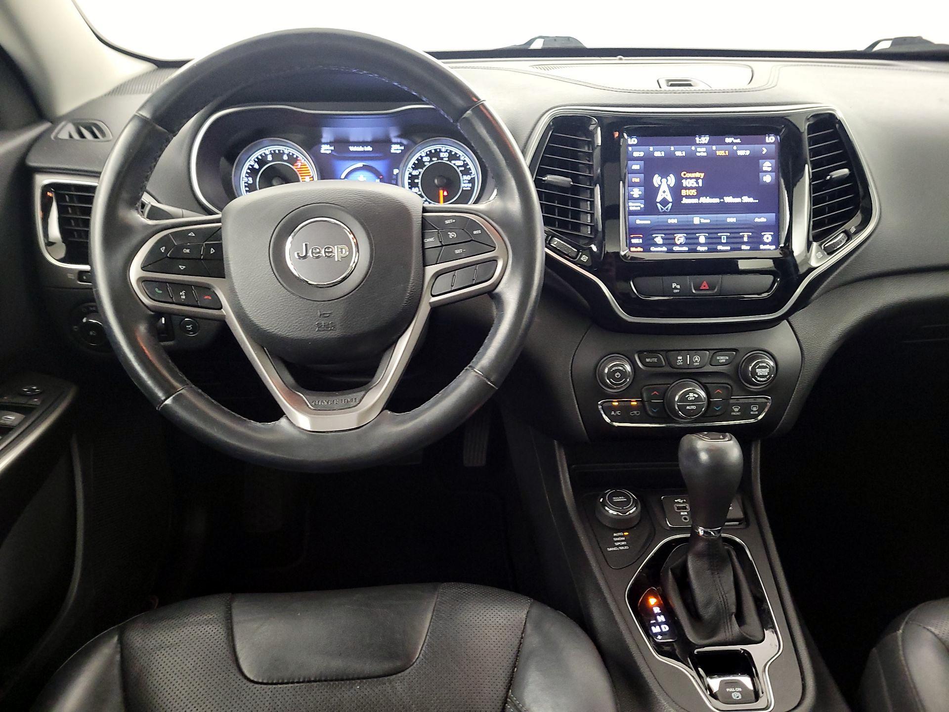 Thumbnail: 2020 Jeep Cherokee - 9