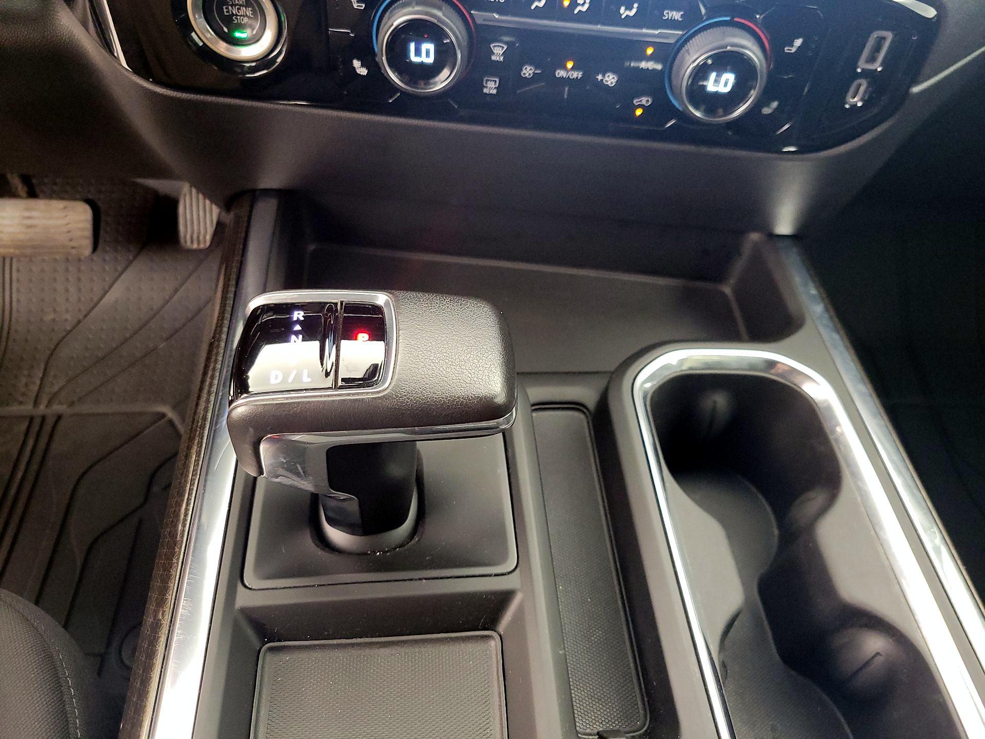 Thumbnail: 2022 Chevrolet Silverado 1500 - 17