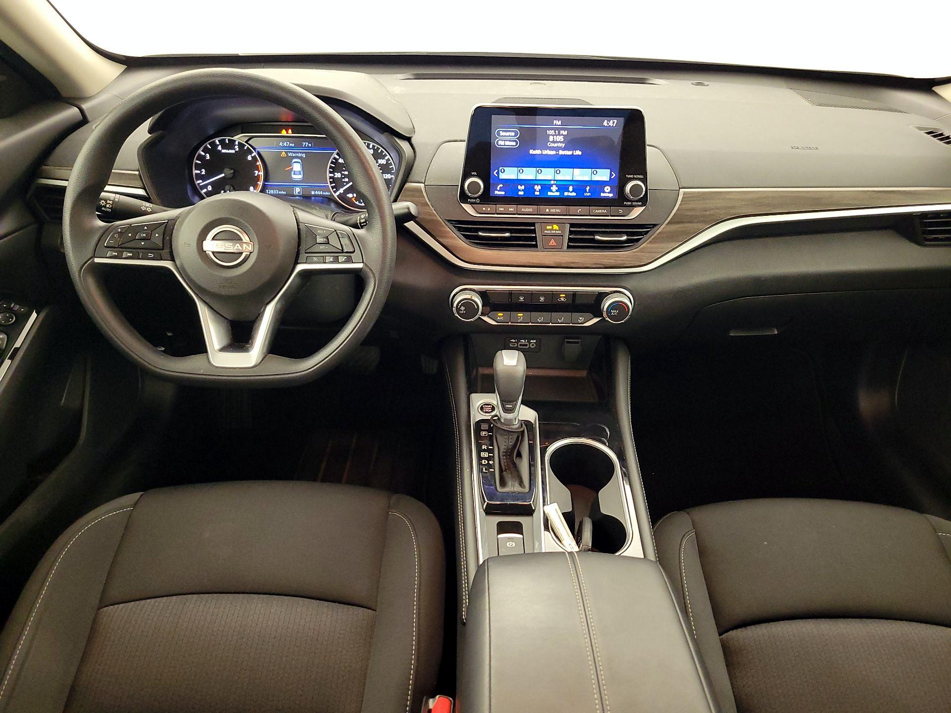 Thumbnail: 2023 Nissan Altima - 9