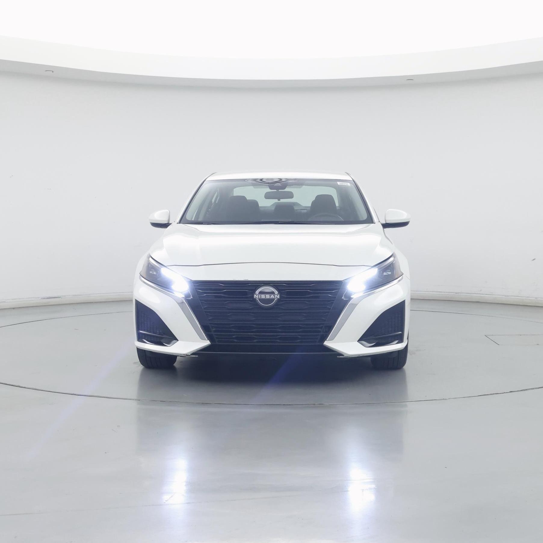 Thumbnail: 2023 Nissan Altima - 5
