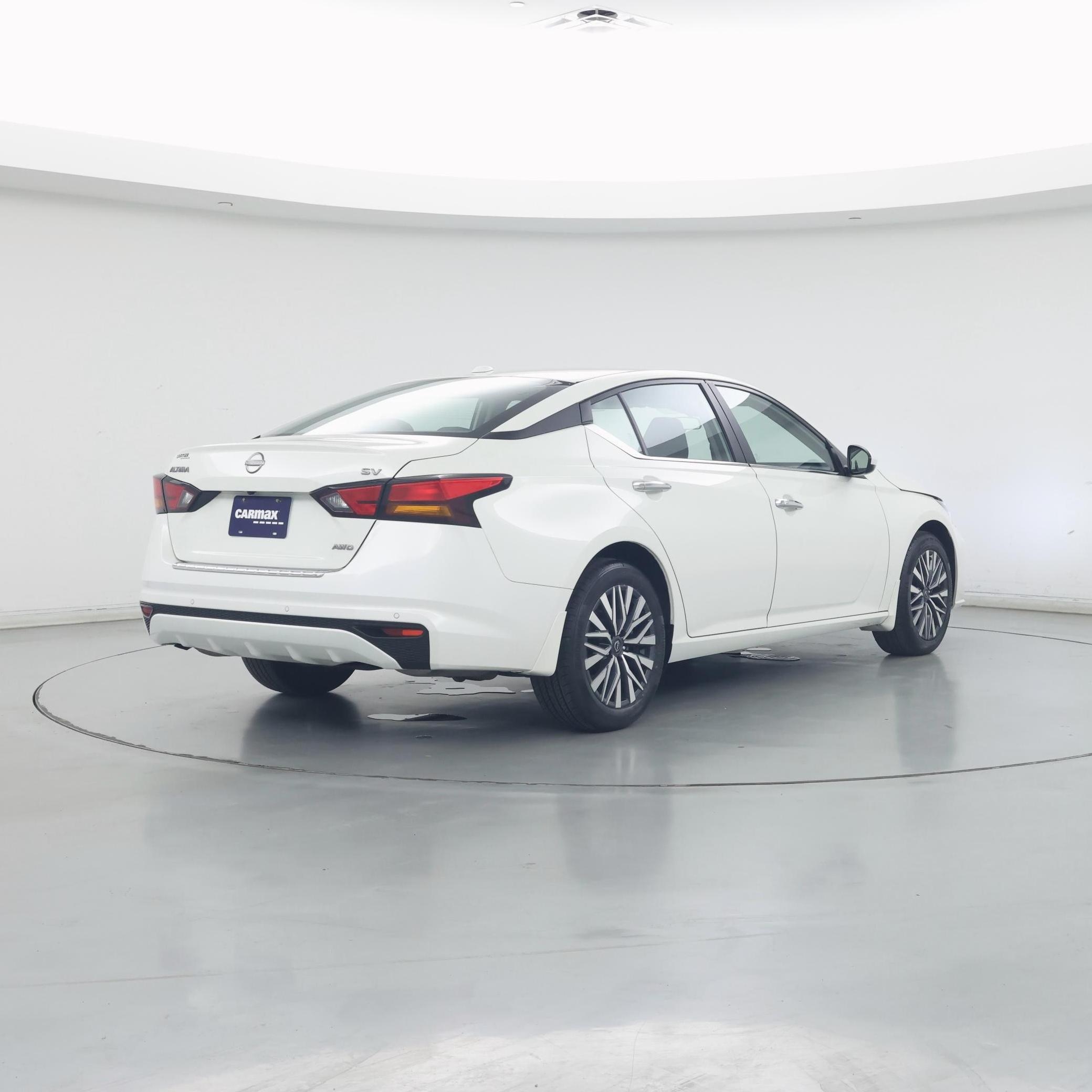 Thumbnail: 2023 Nissan Altima - 8