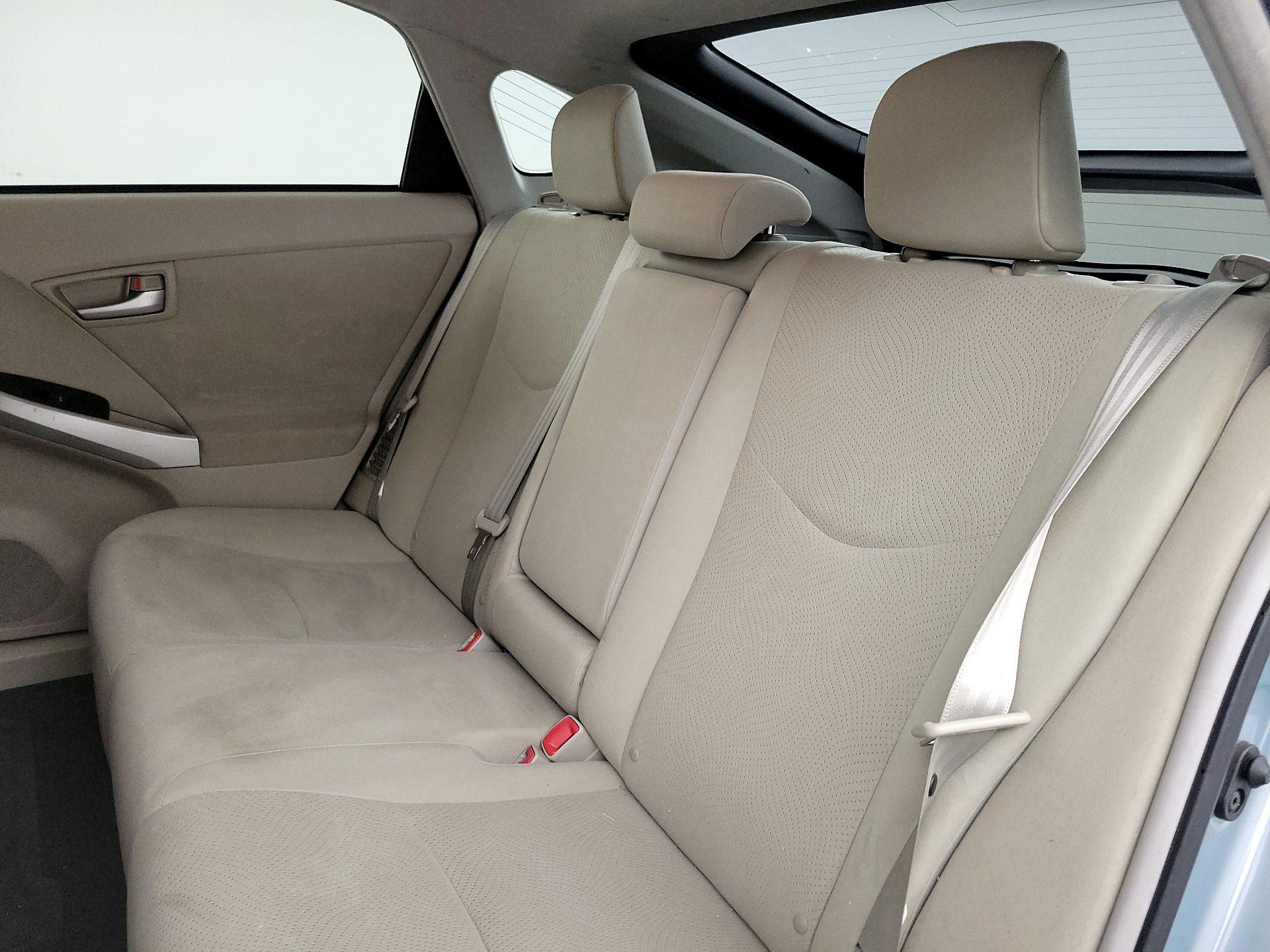 Thumbnail: 2013 Toyota Prius - 19