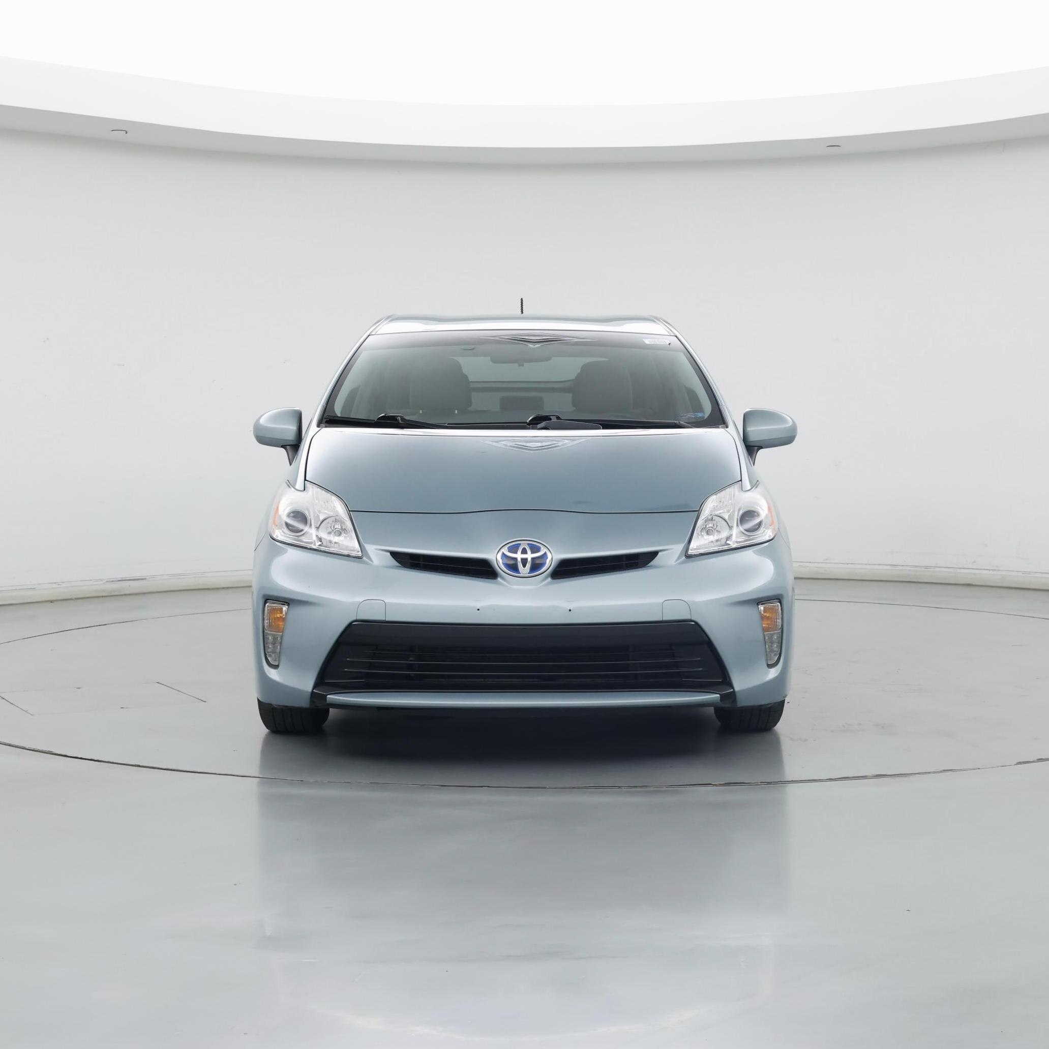 Thumbnail: 2013 Toyota Prius - 5