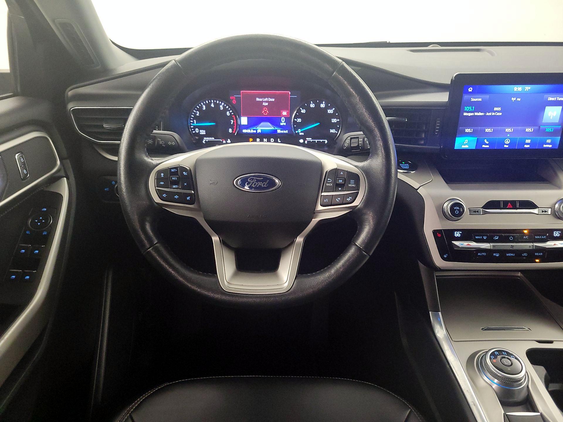 Thumbnail: 2021 Ford Explorer - 10