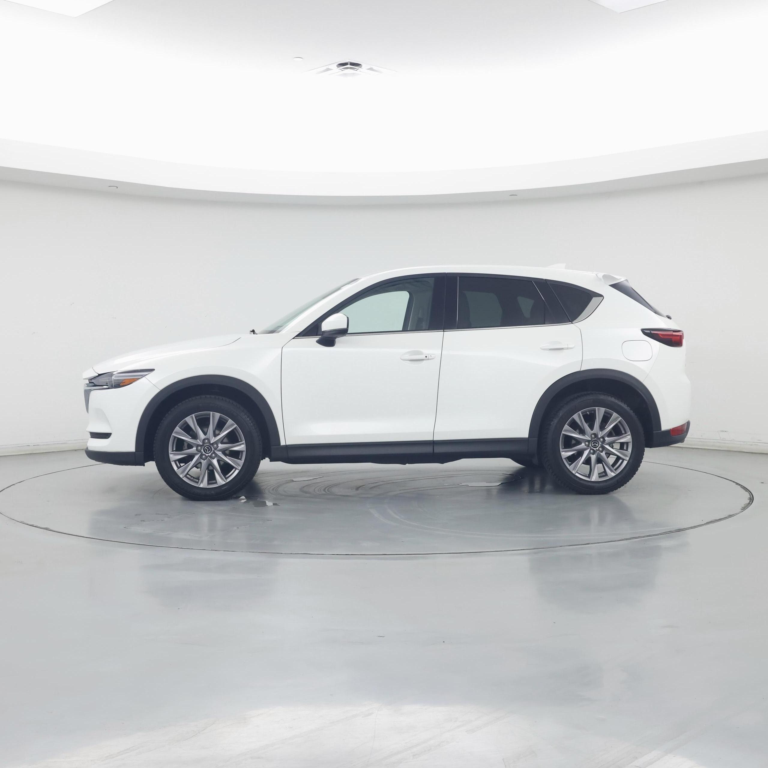 Thumbnail: 2019 Mazda CX-5 - 3