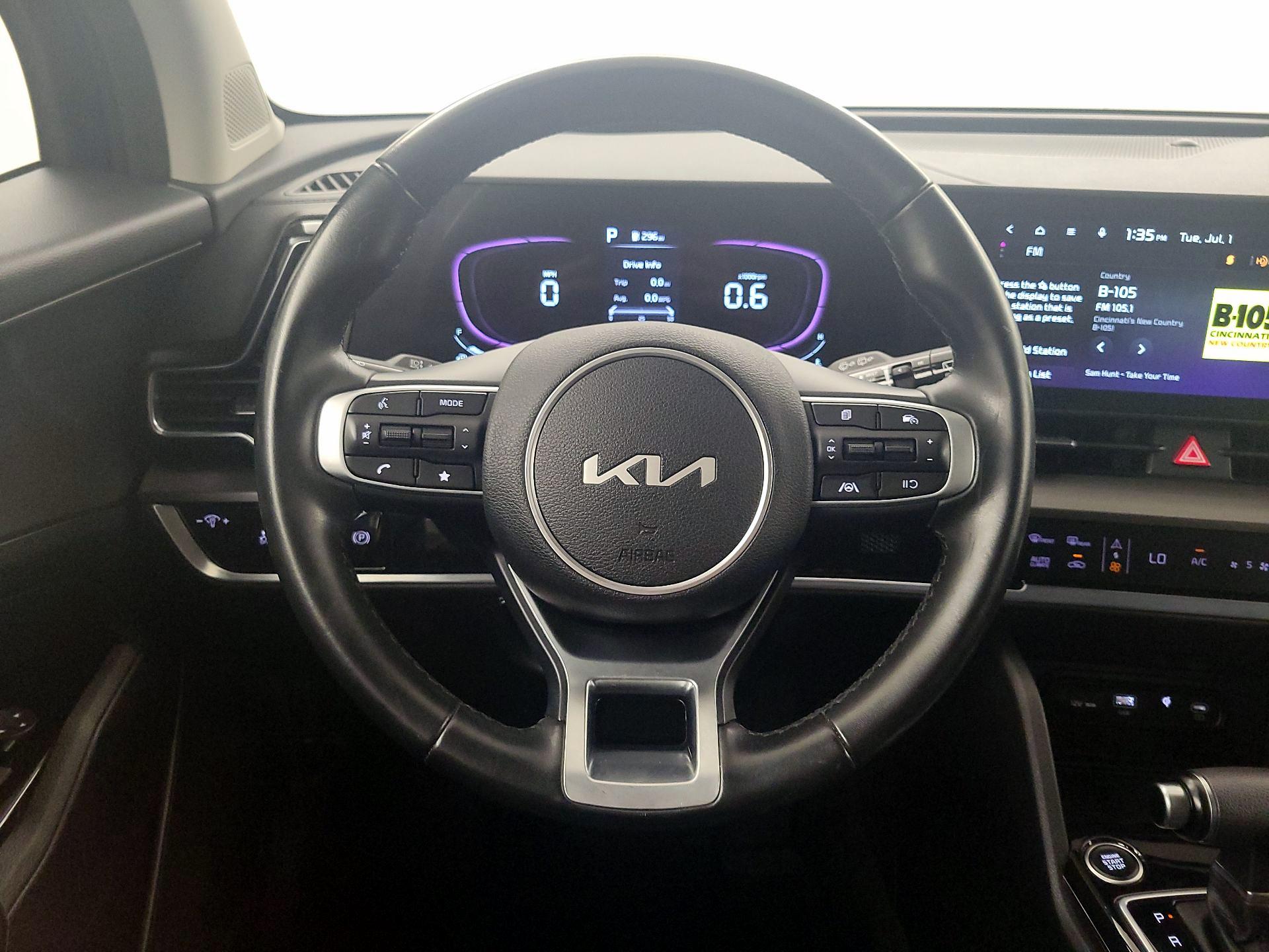 Thumbnail: 2023 Kia Sportage - 10