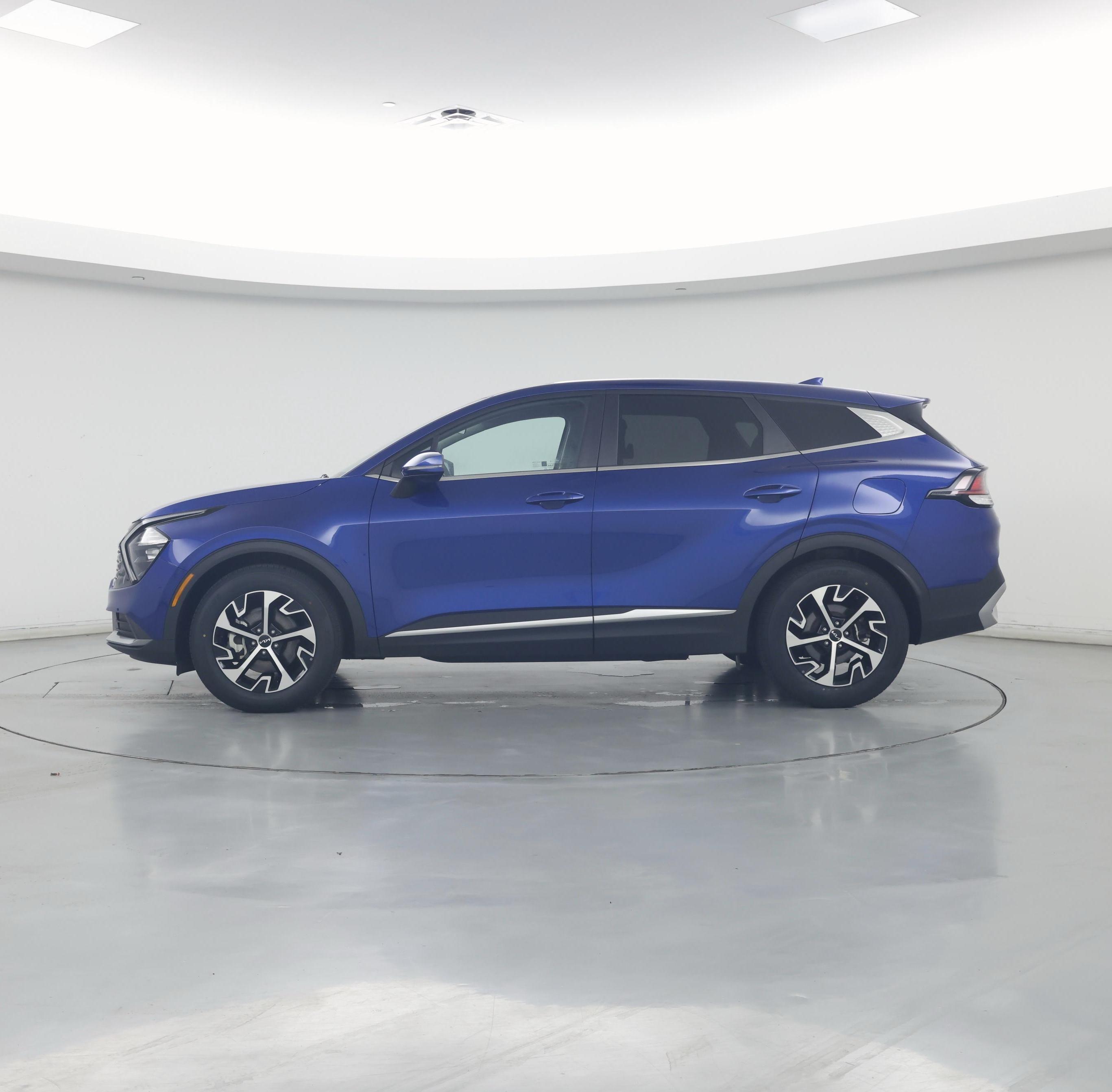 Thumbnail: 2023 Kia Sportage - 3