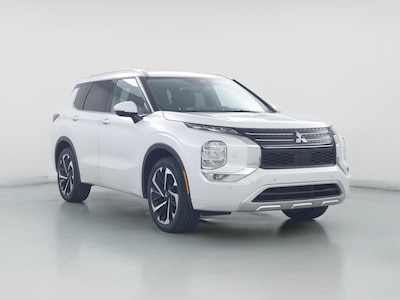 White 2022 Mitsubishi Outlander SEL