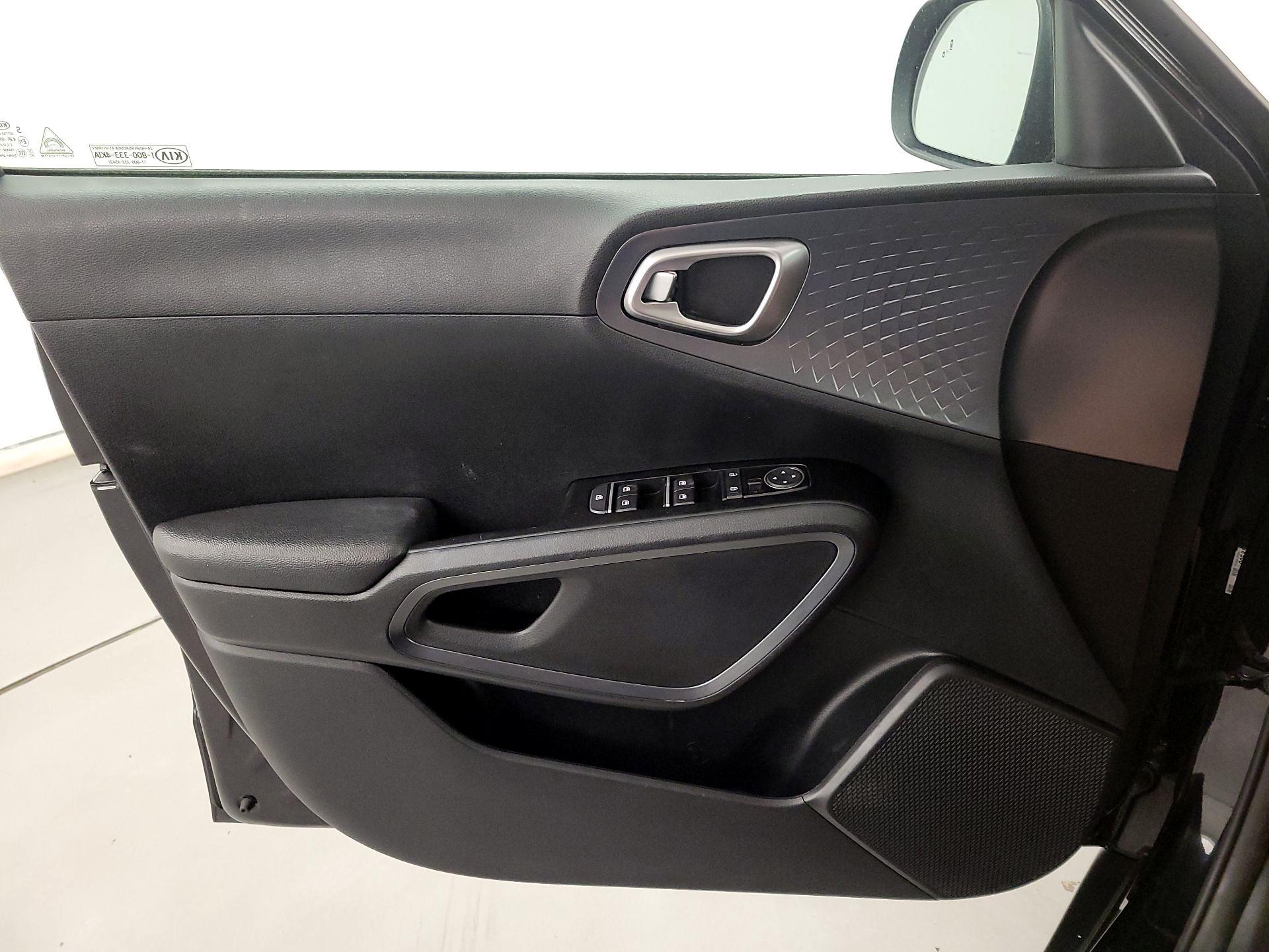 Thumbnail: 2021 Kia Soul - 12