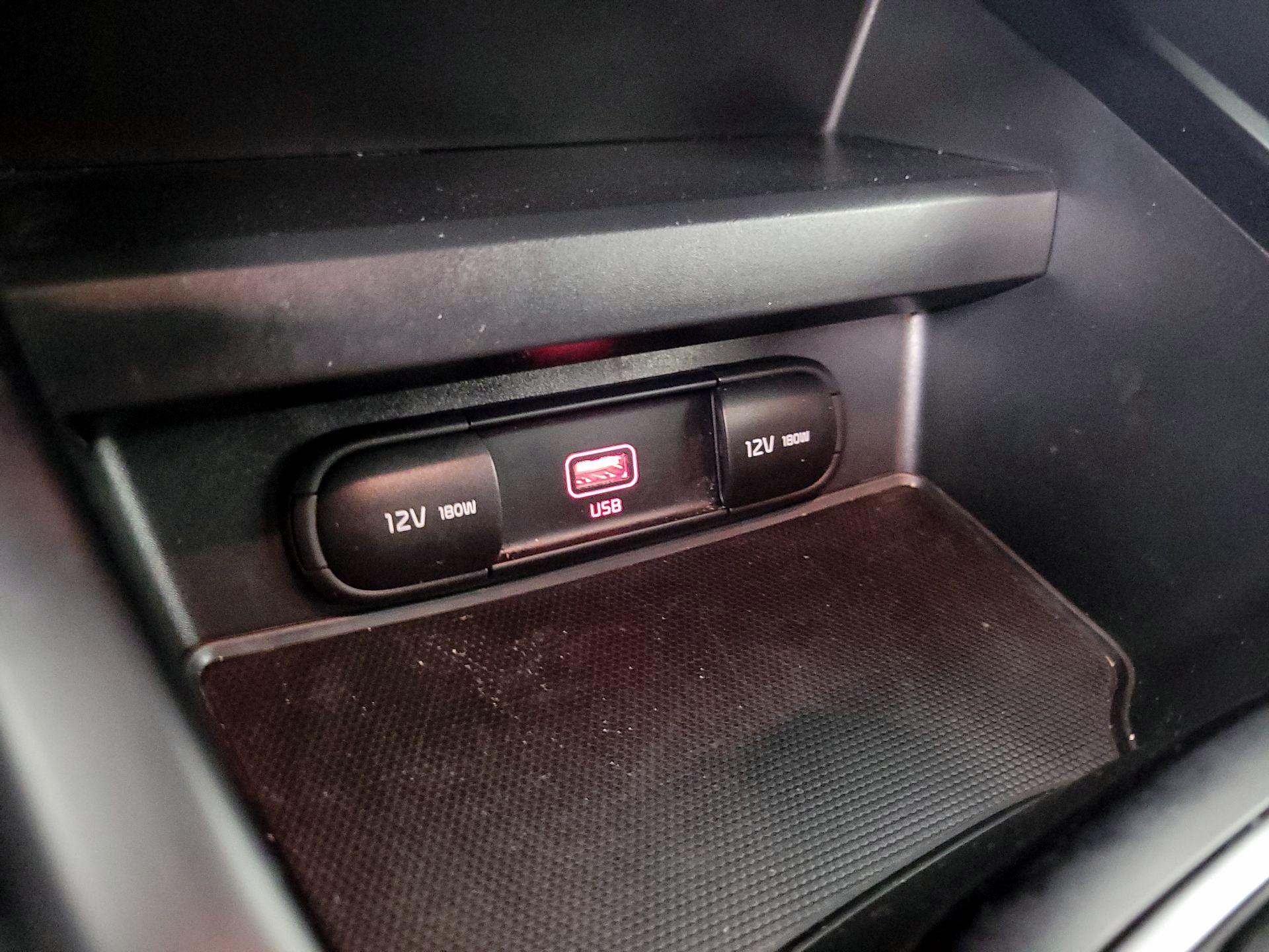 Thumbnail: 2021 Kia Soul - 18