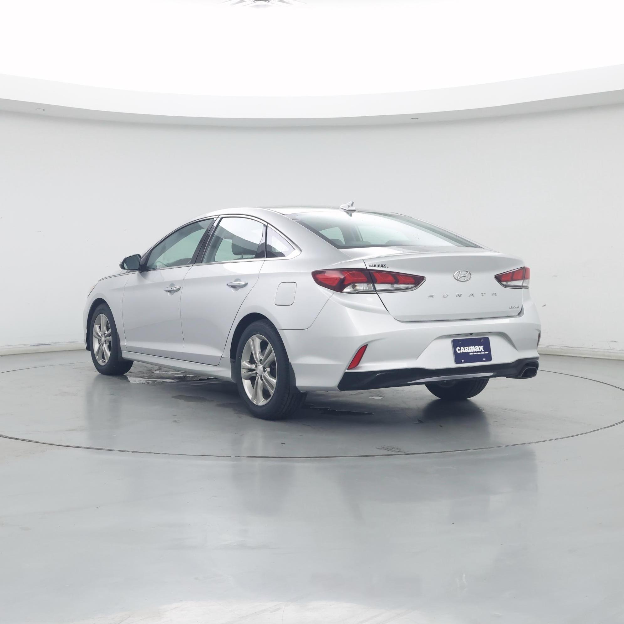 Thumbnail: 2019 Hyundai Sonata - 2