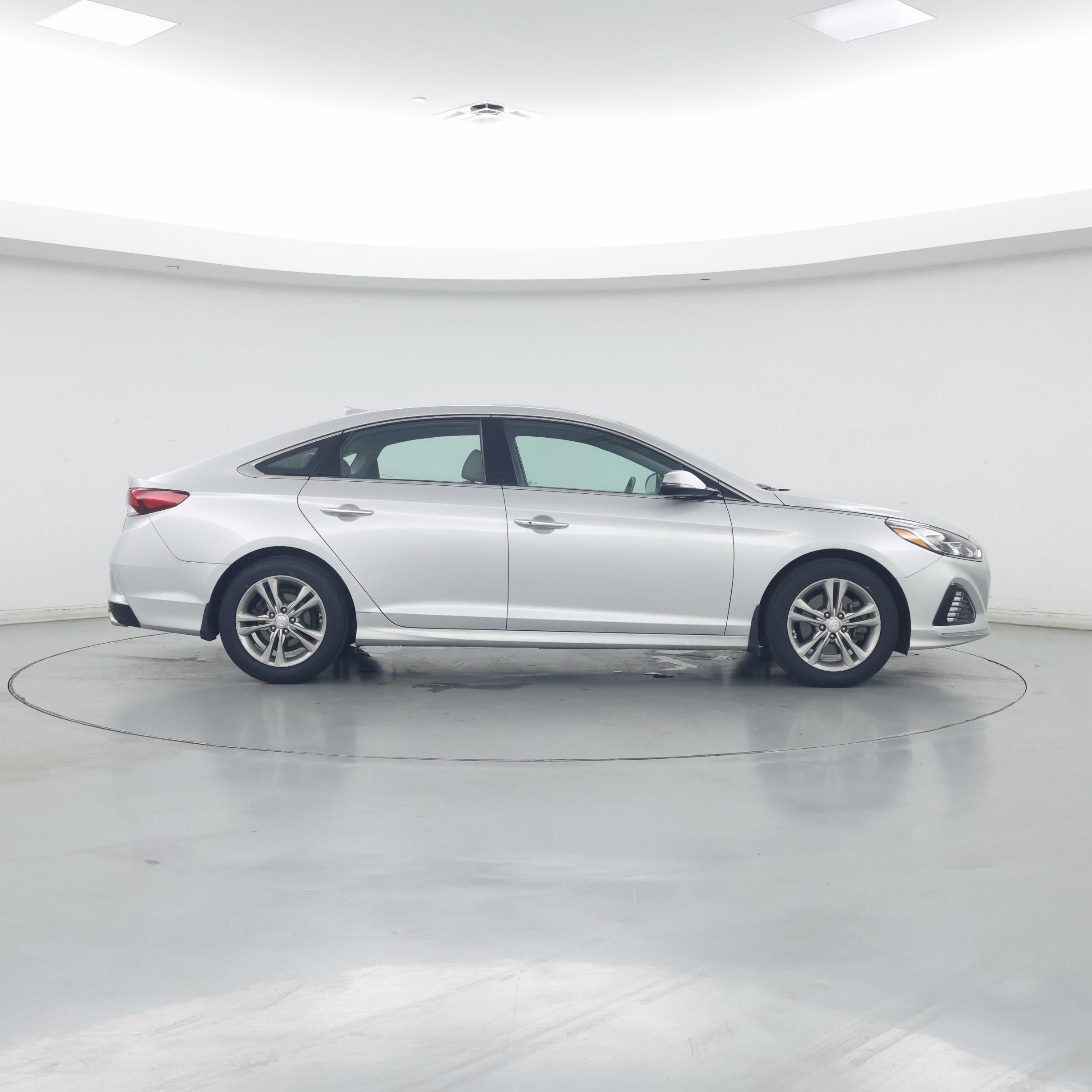 Thumbnail: 2019 Hyundai Sonata - 7