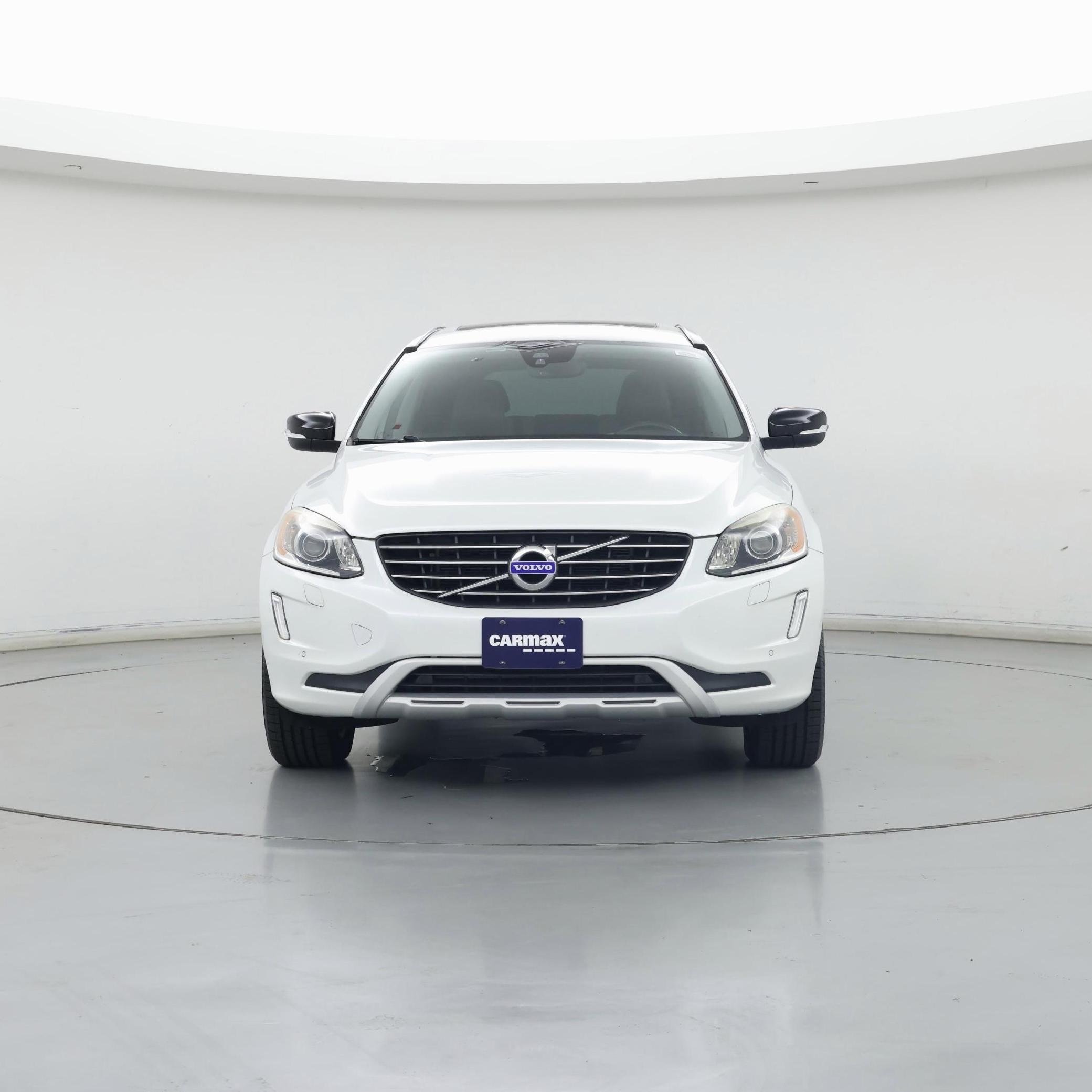 Thumbnail: 2017 Volvo XC60 - 5
