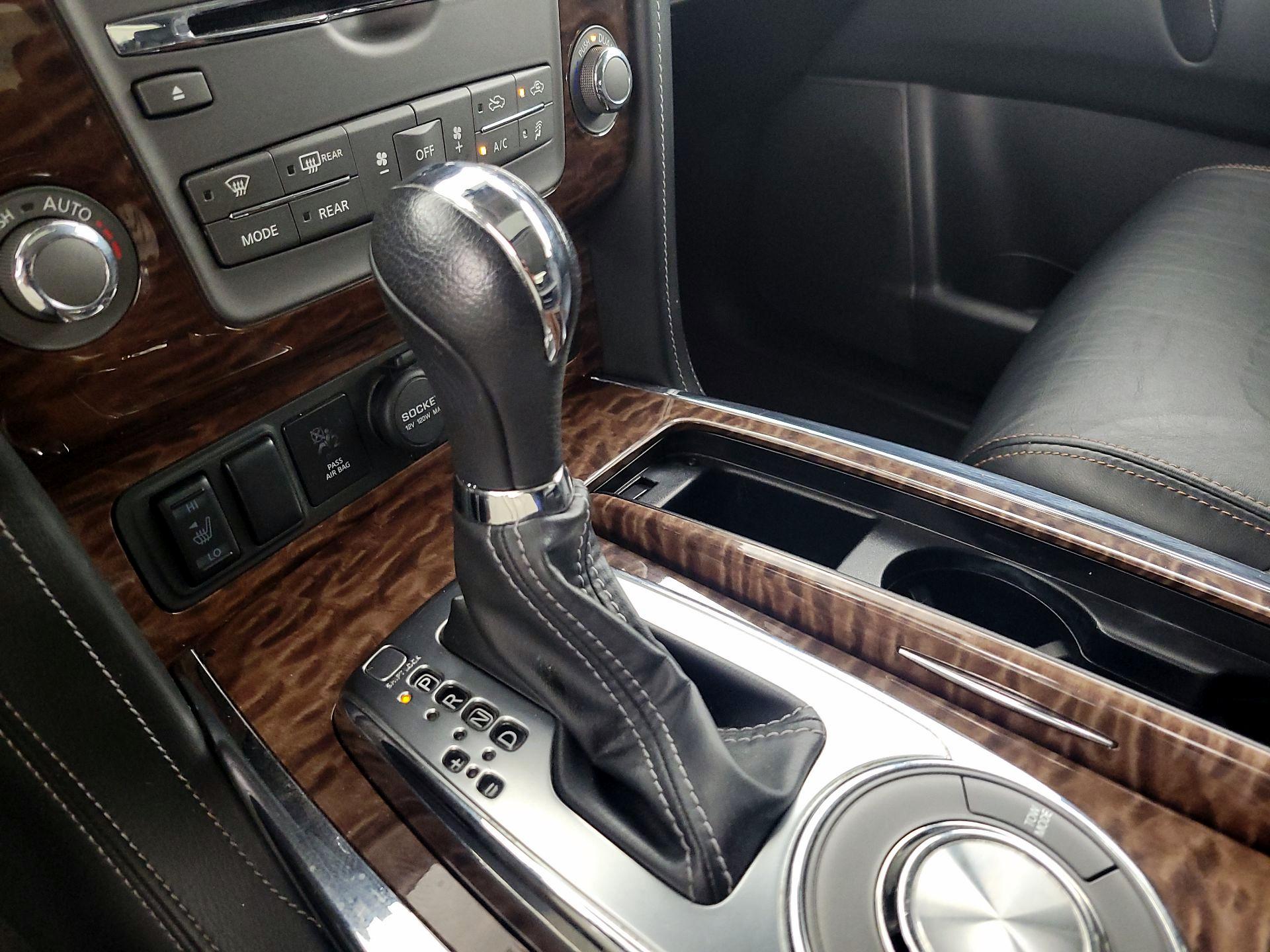 Thumbnail: 2020 Nissan Armada - 18