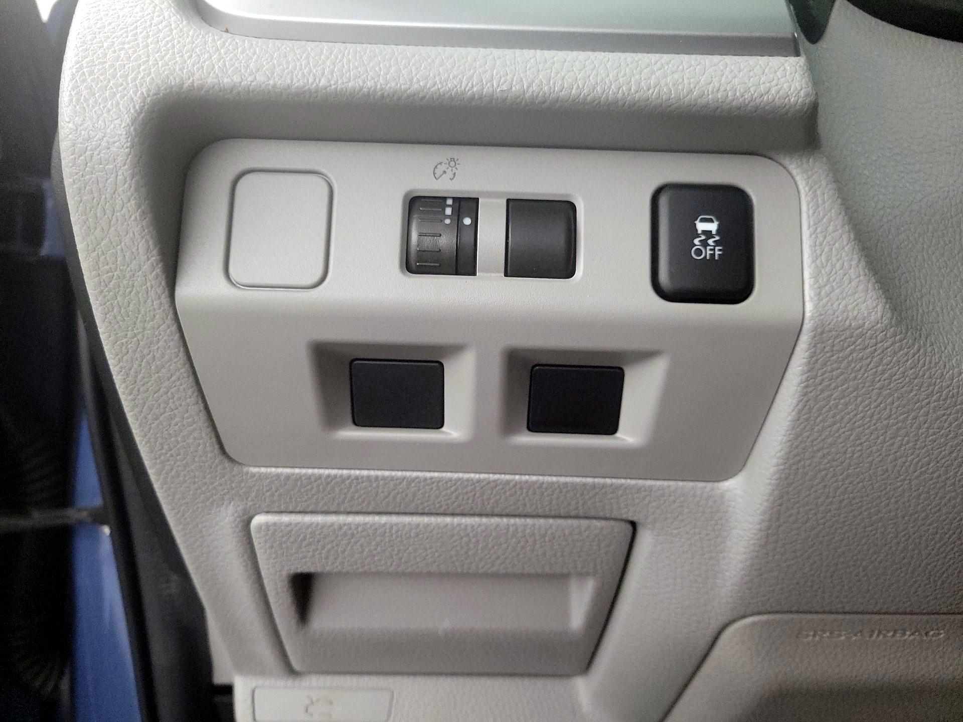 Thumbnail: 2014 Subaru Forester - 13