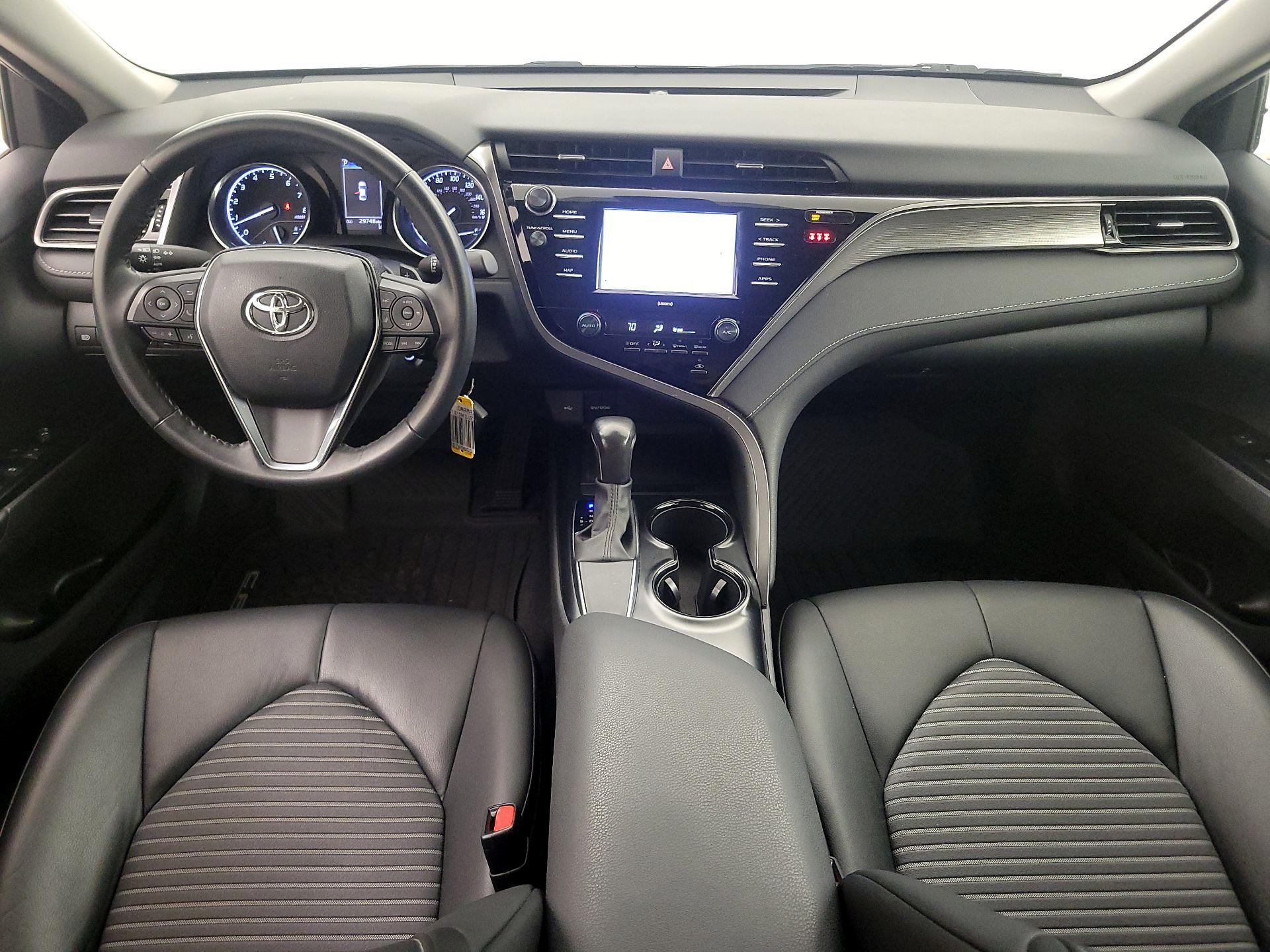 Thumbnail: 2020 Toyota Camry - 9