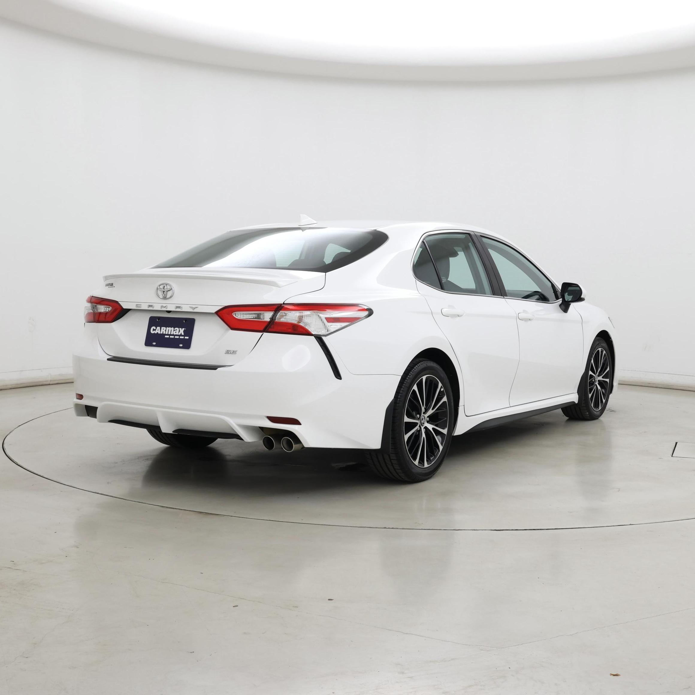 Thumbnail: 2020 Toyota Camry - 8