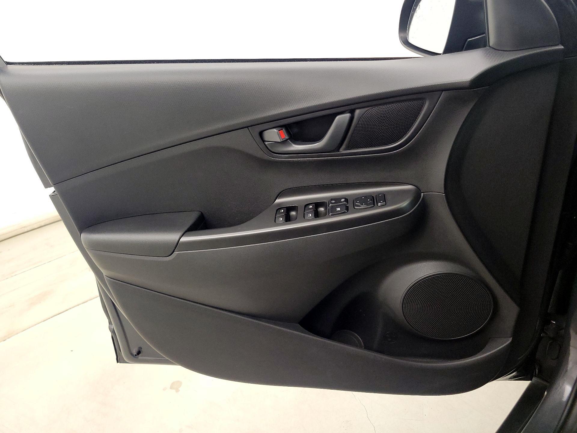 Thumbnail: 2023 Hyundai Kona - 12