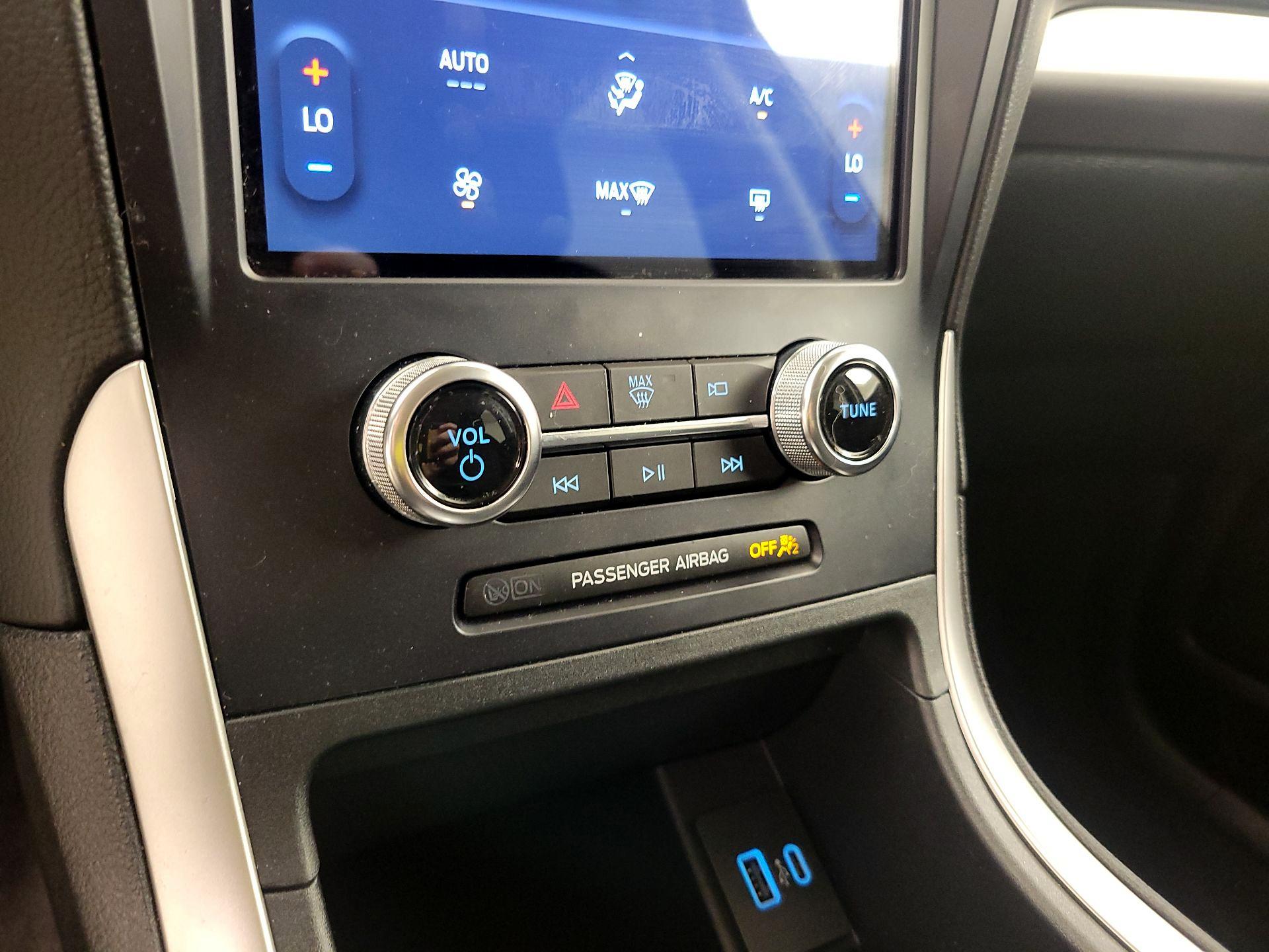 Thumbnail: 2024 Ford Edge - 16