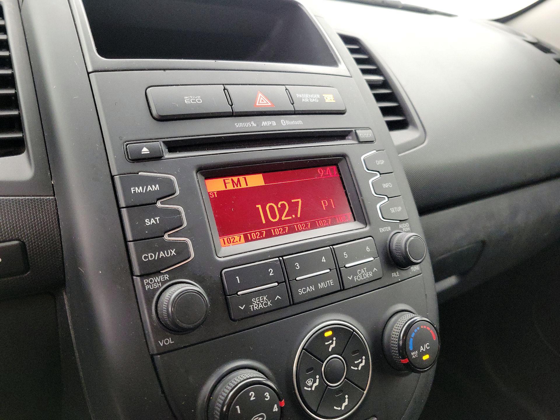Thumbnail: 2013 Kia Soul - 14