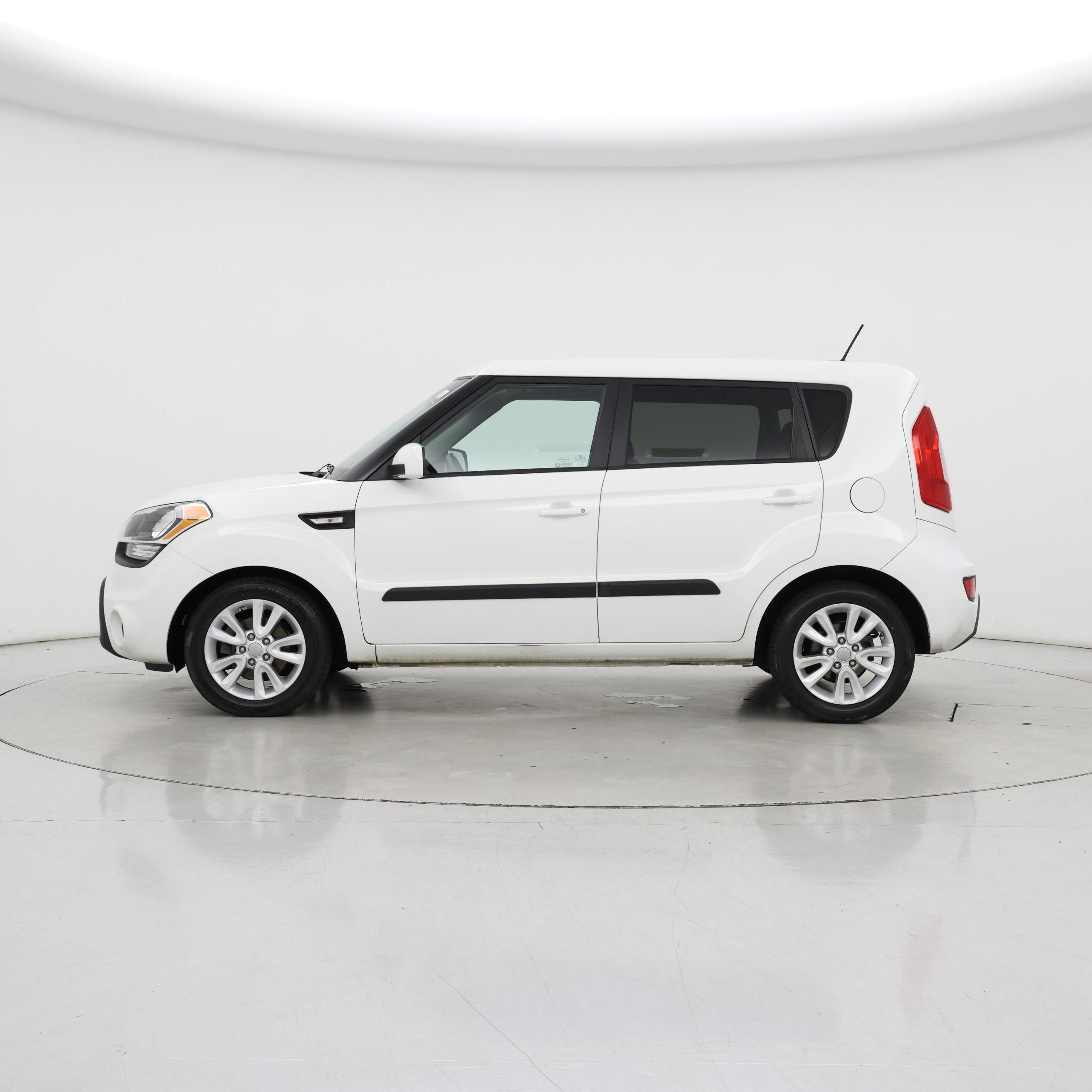 Thumbnail: 2013 Kia Soul - 3