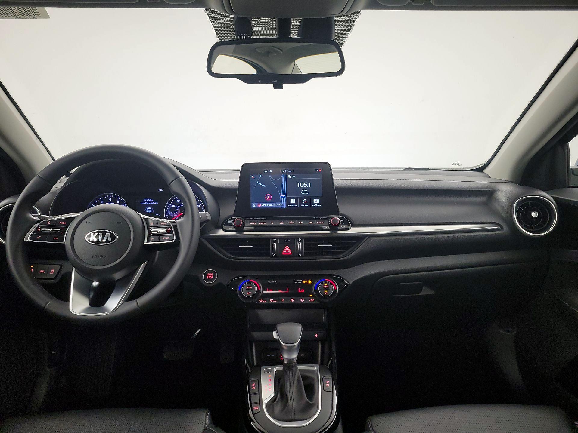 Thumbnail: 2021 Kia Forte - 9