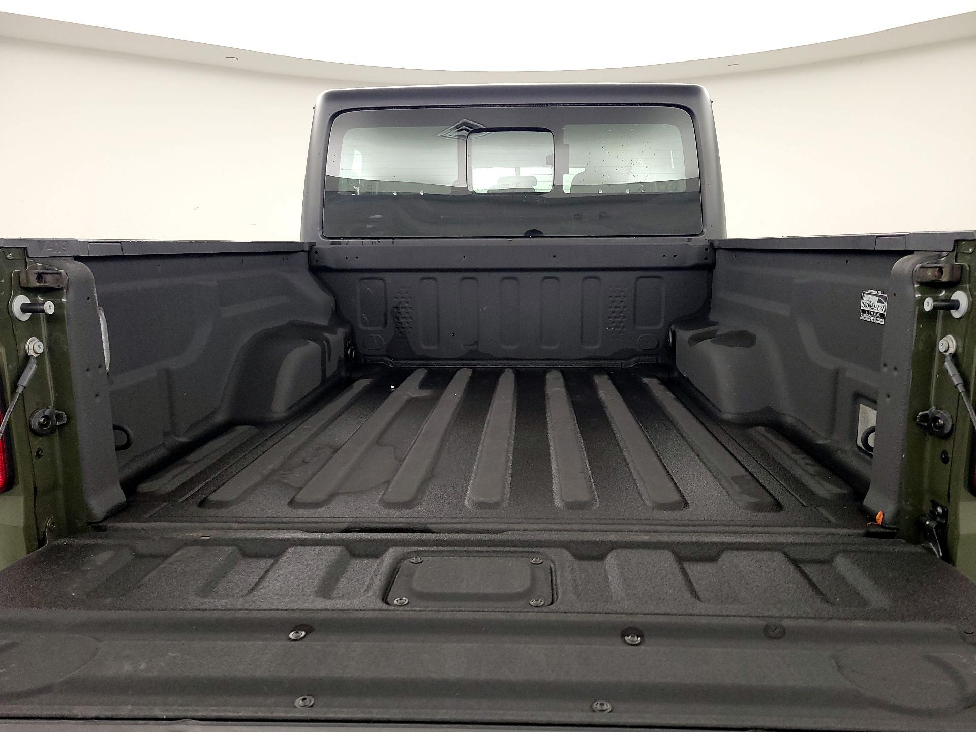 Thumbnail: 2021 Jeep Gladiator - 19