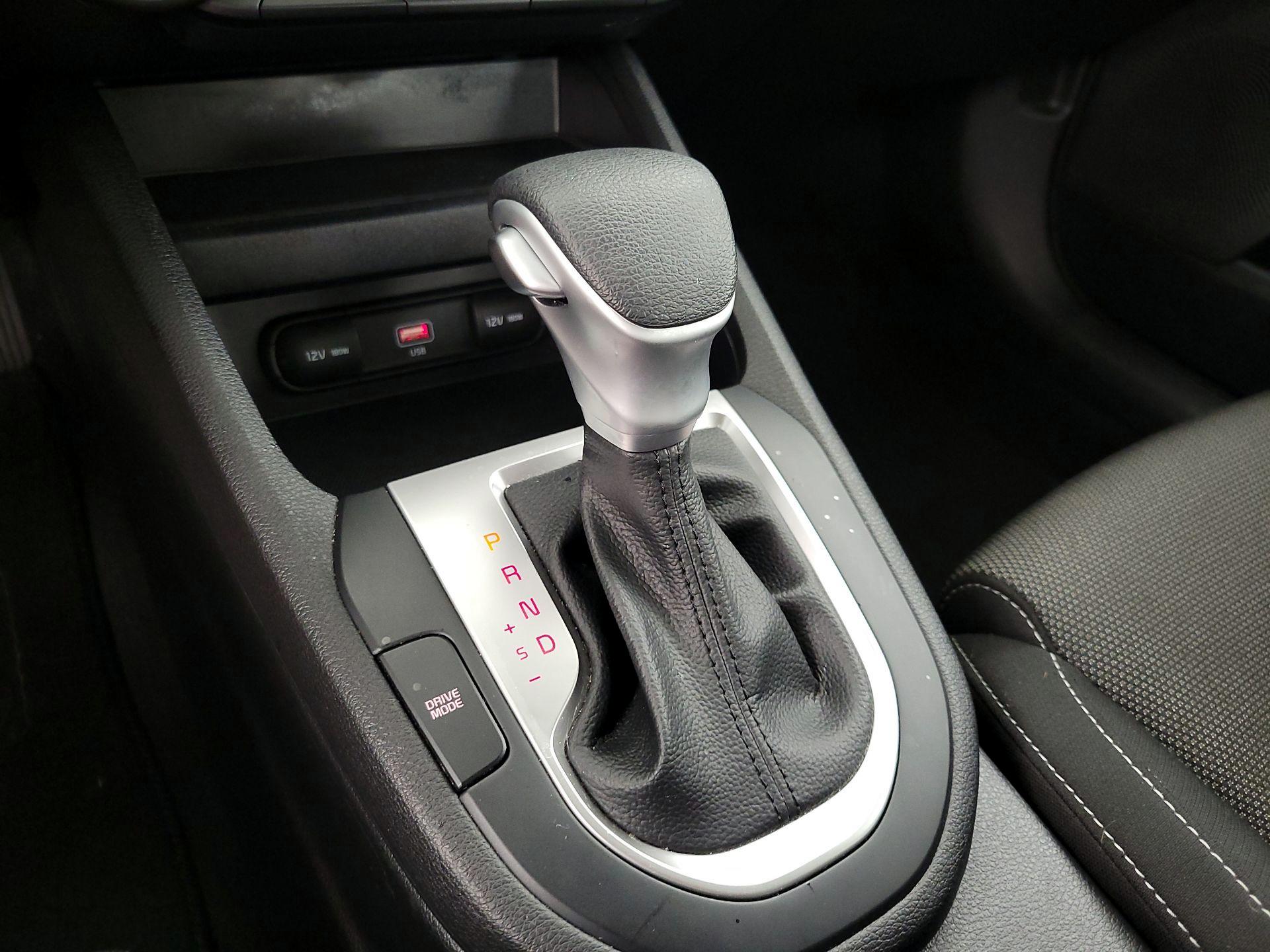 Thumbnail: 2023 Kia Forte - 17