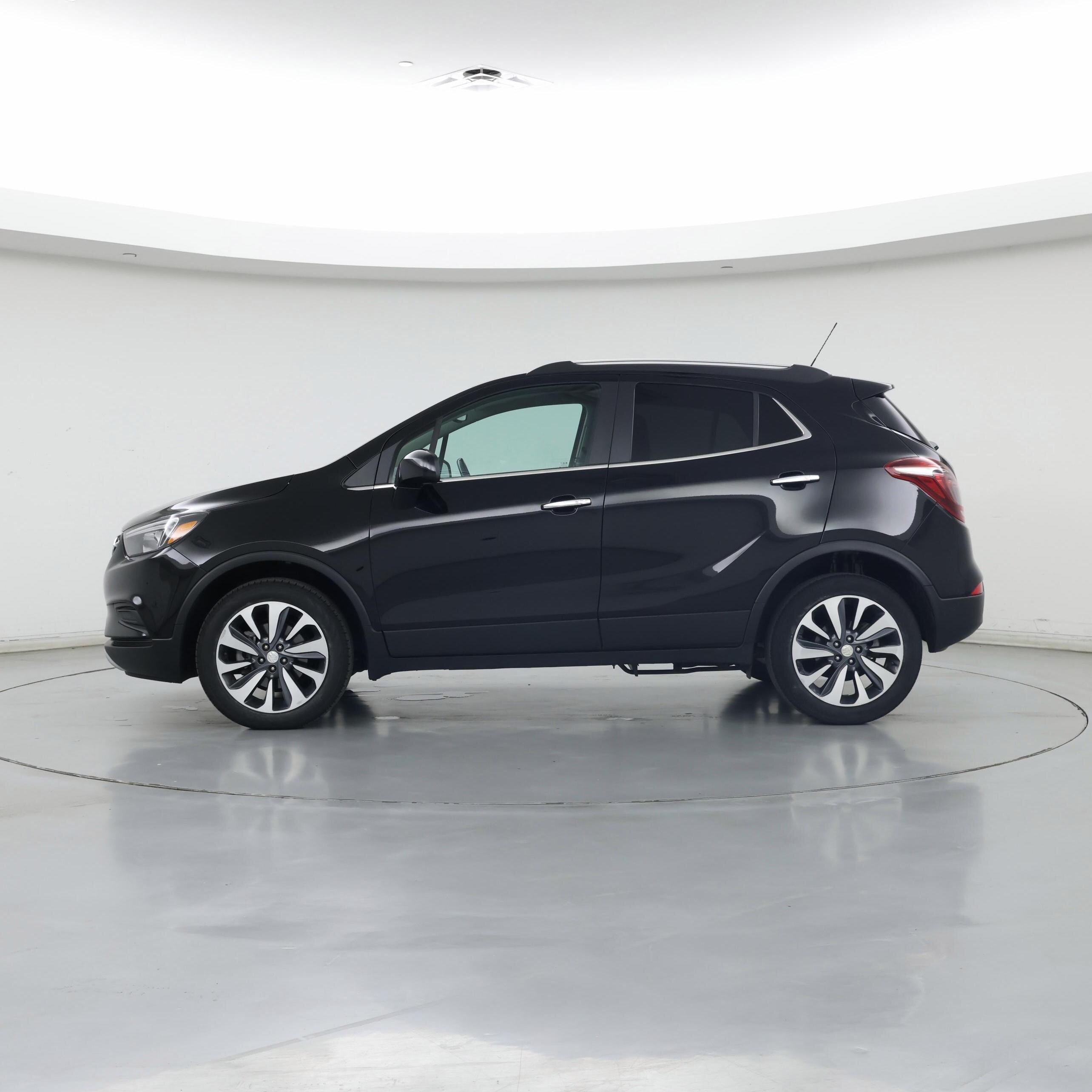 Thumbnail: 2022 Buick Encore - 3