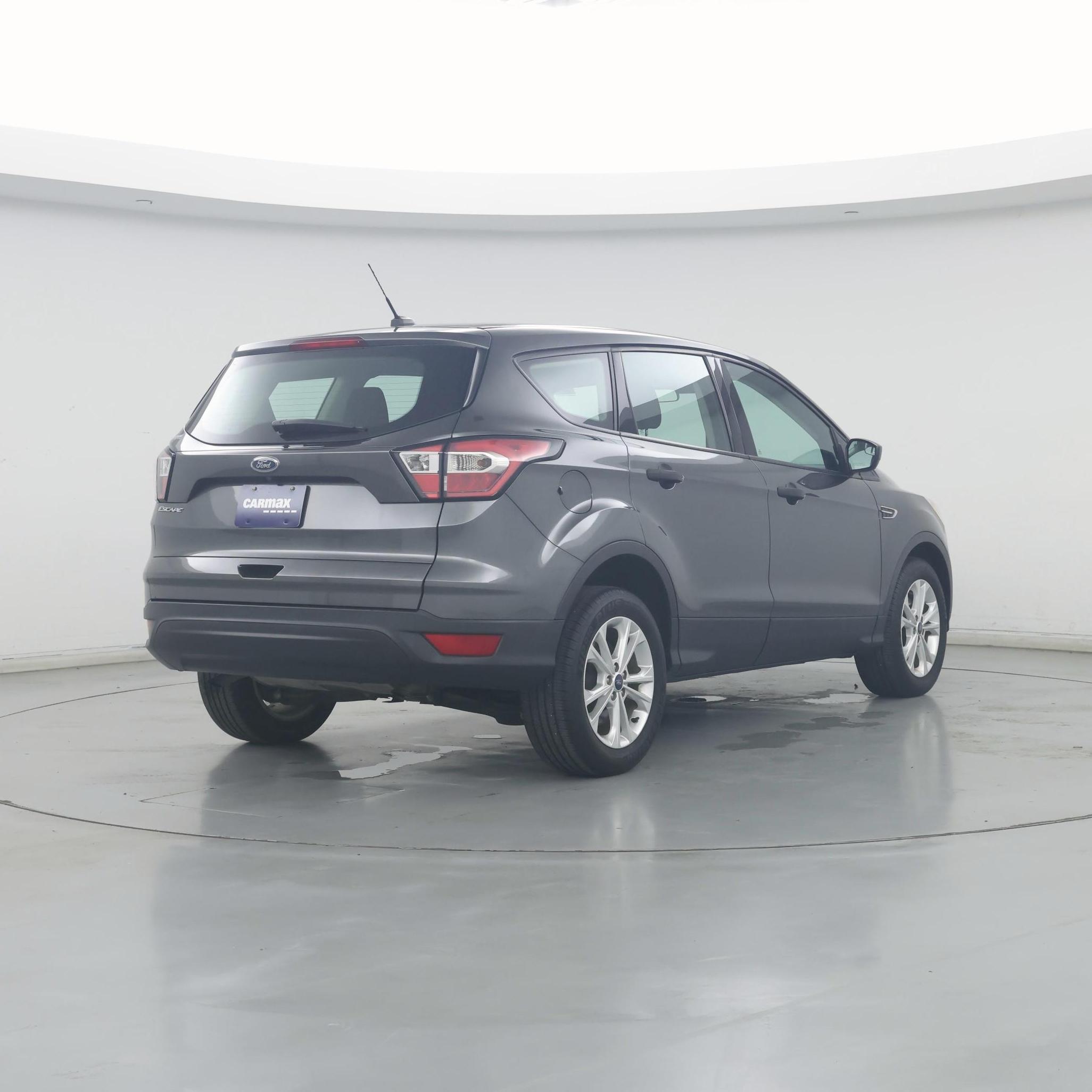 Thumbnail: 2017 Ford Escape - 8