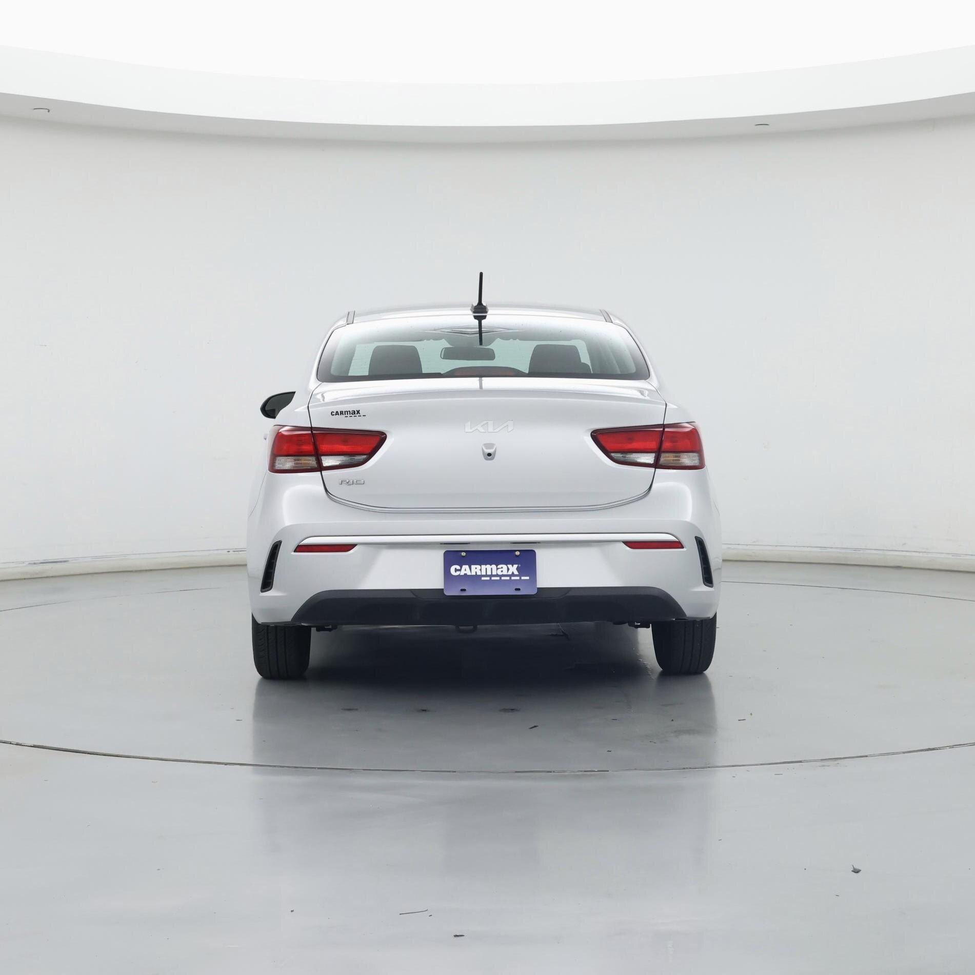 Thumbnail: 2023 Kia Rio - 6