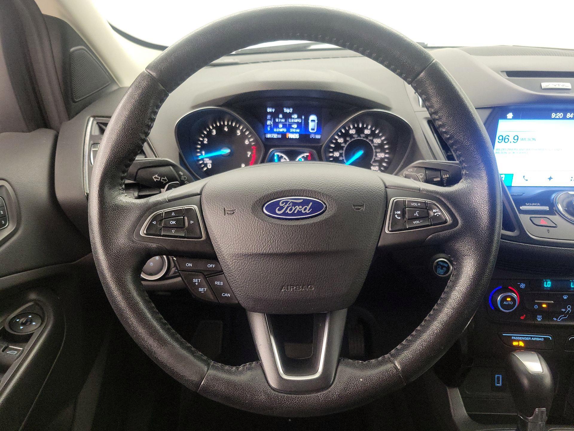 Thumbnail: 2017 Ford Escape - 10