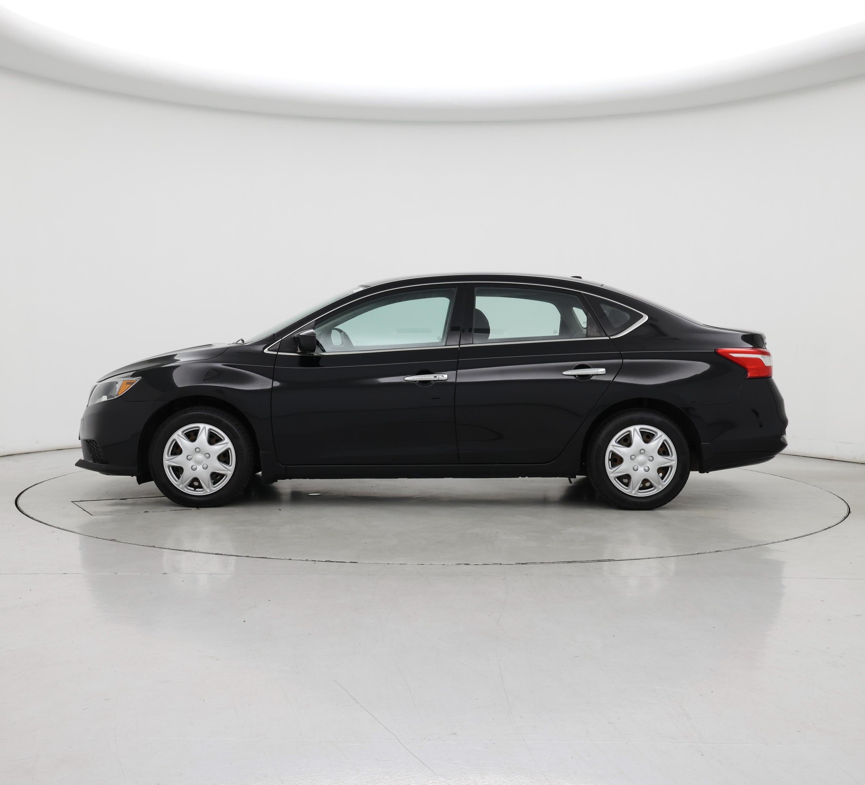 Thumbnail: 2017 Nissan Sentra - 3