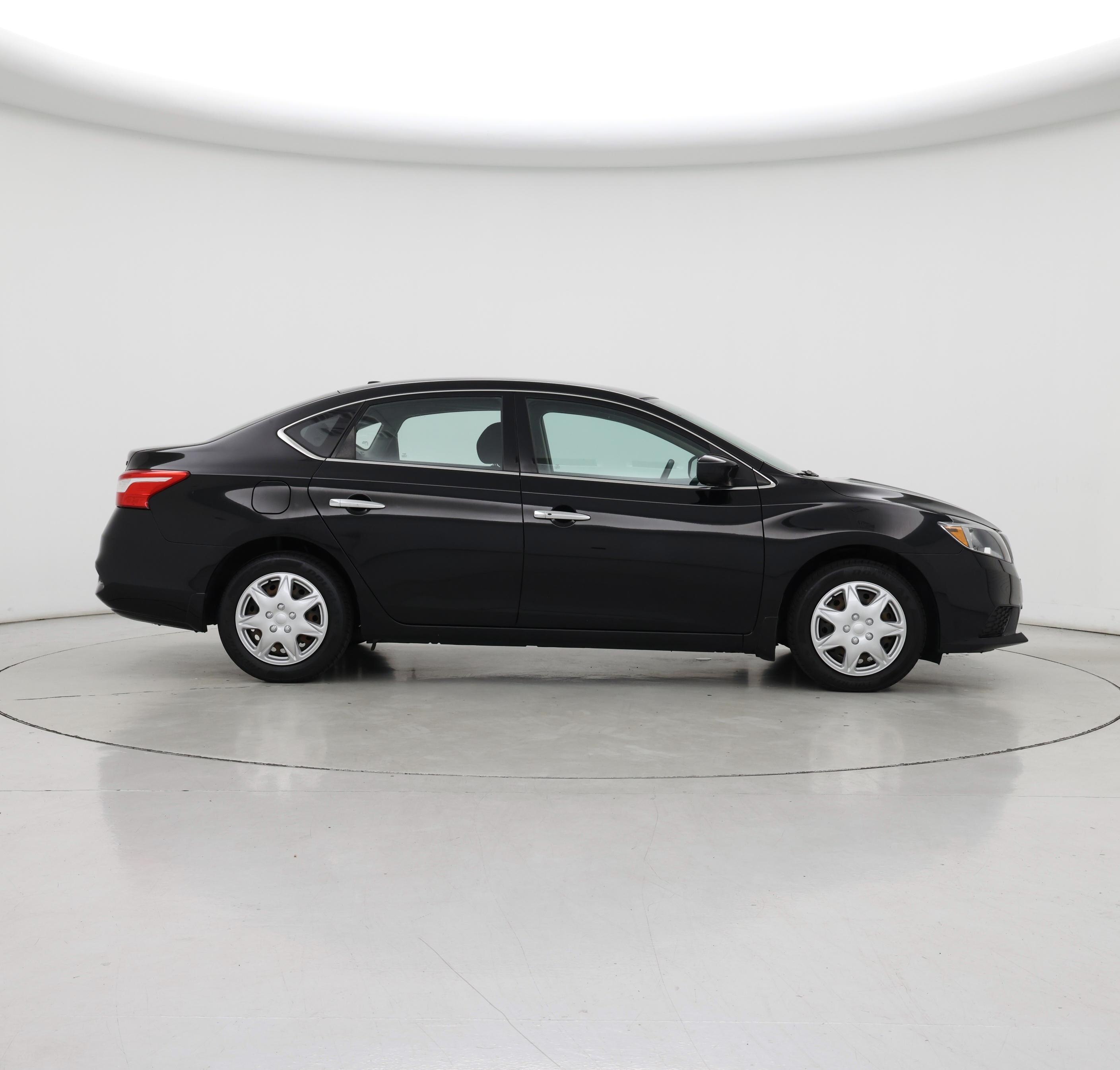 Thumbnail: 2017 Nissan Sentra - 7