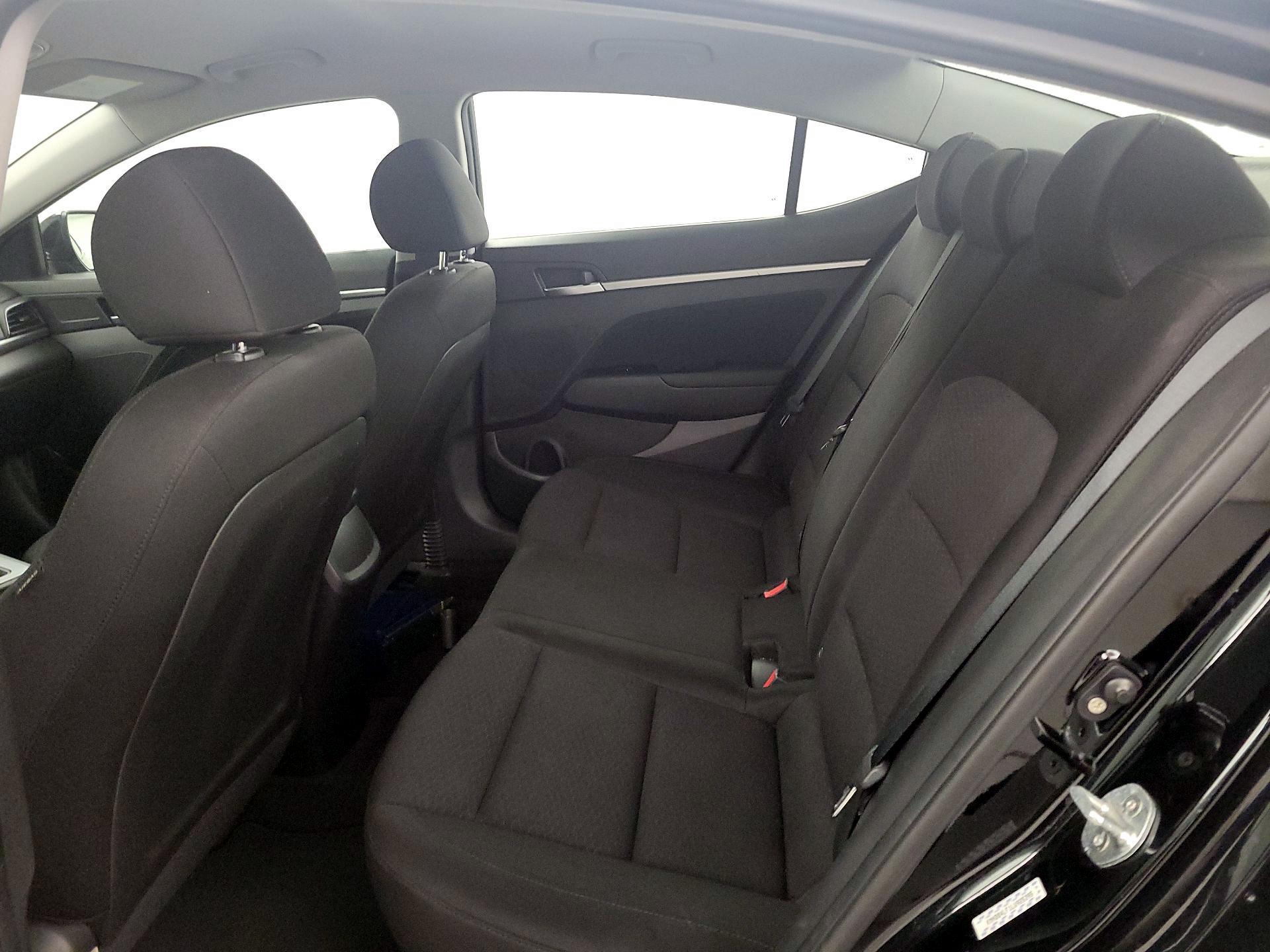 Thumbnail: 2020 Hyundai Elantra - 19