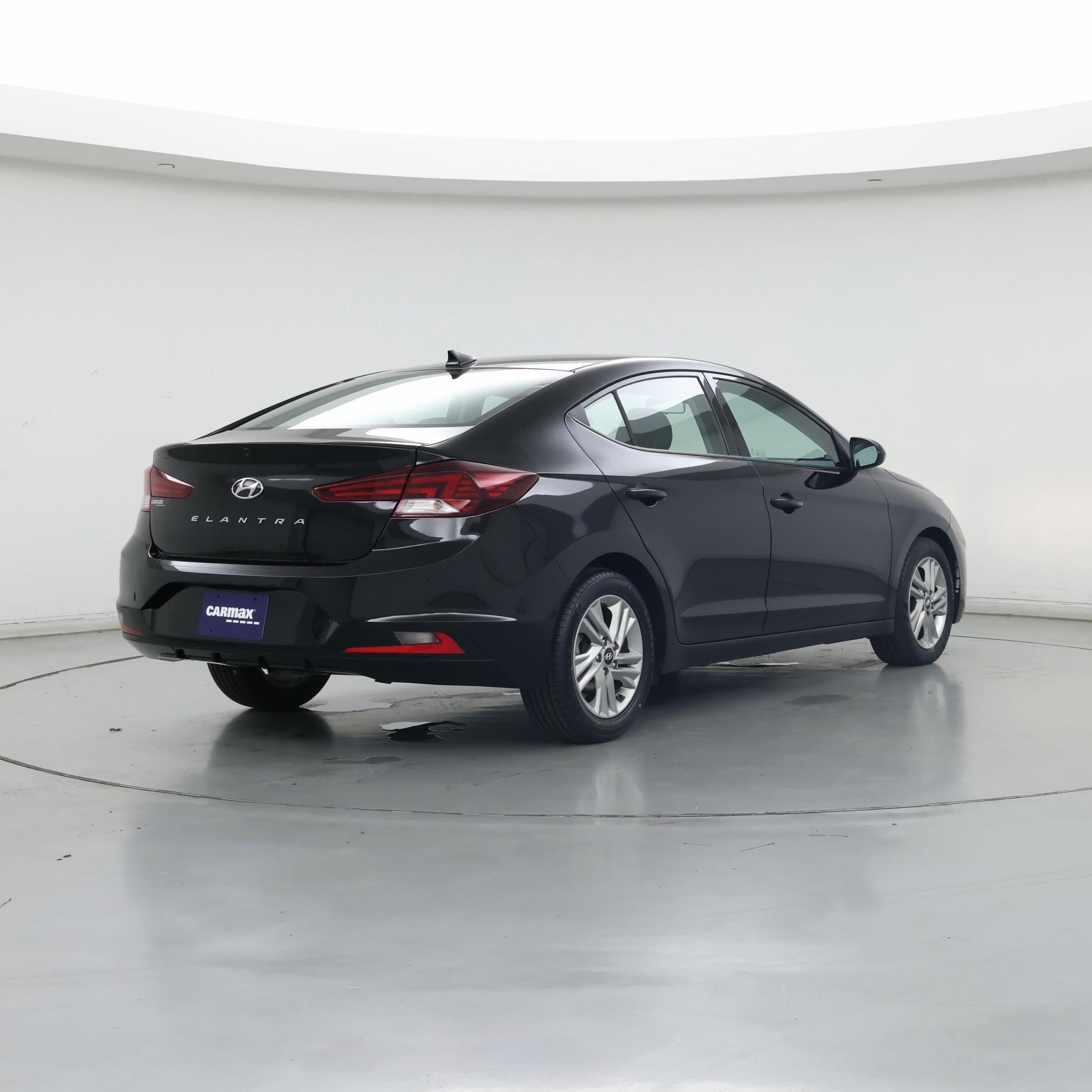 Thumbnail: 2020 Hyundai Elantra - 8