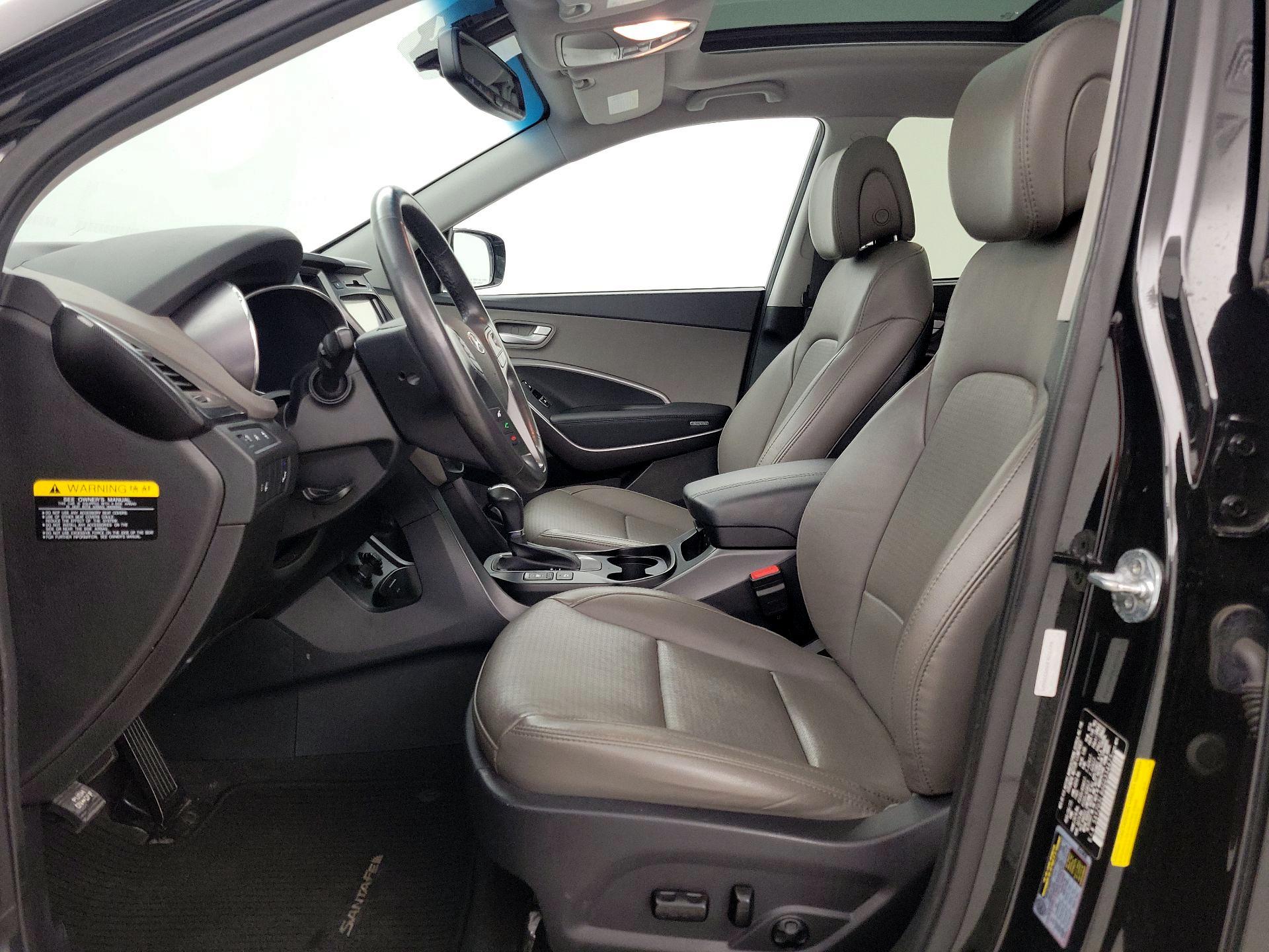 Thumbnail: 2016 Hyundai Santa Fe - 11