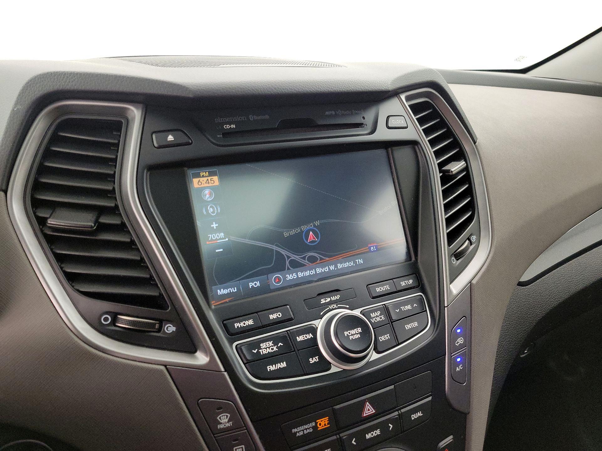 Thumbnail: 2016 Hyundai Santa Fe - 14