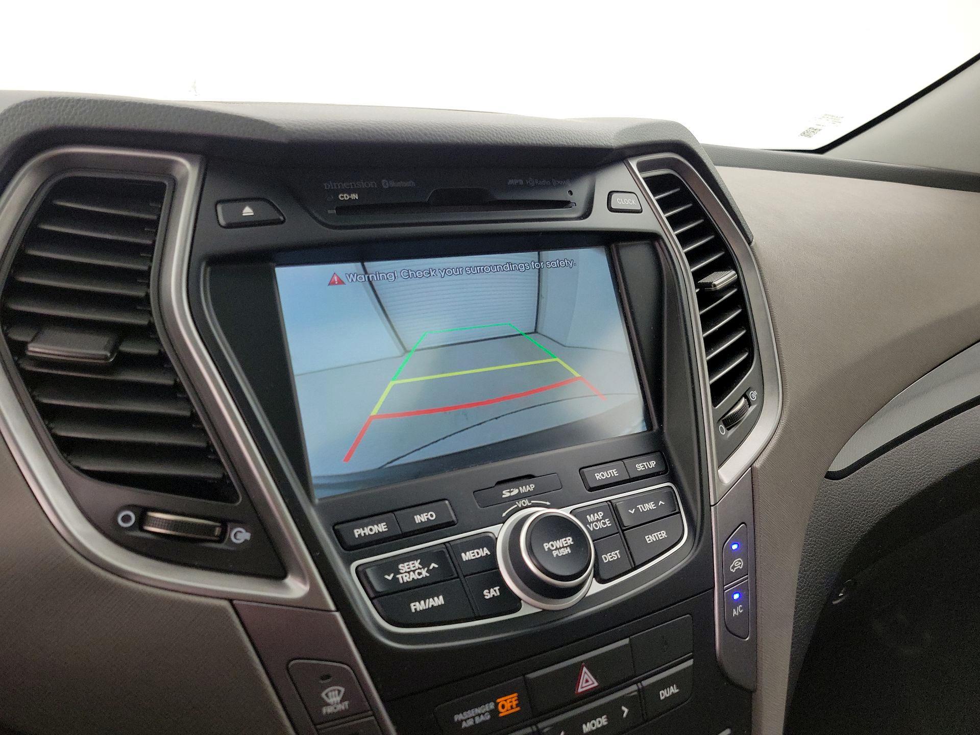 Thumbnail: 2016 Hyundai Santa Fe - 15