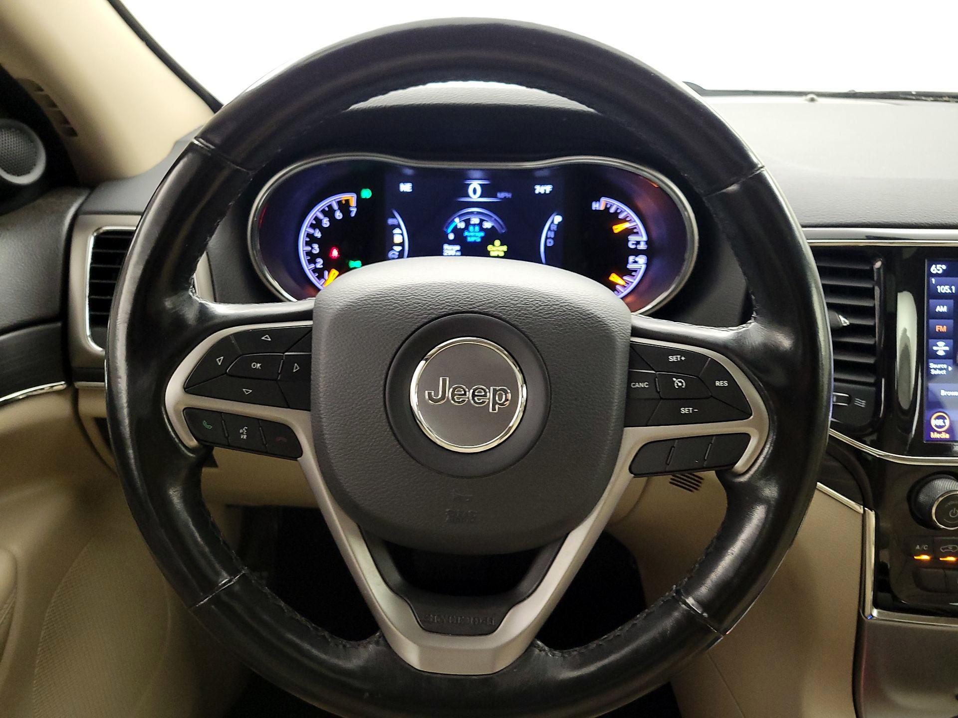 Thumbnail: 2020 Jeep Grand Cherokee - 10